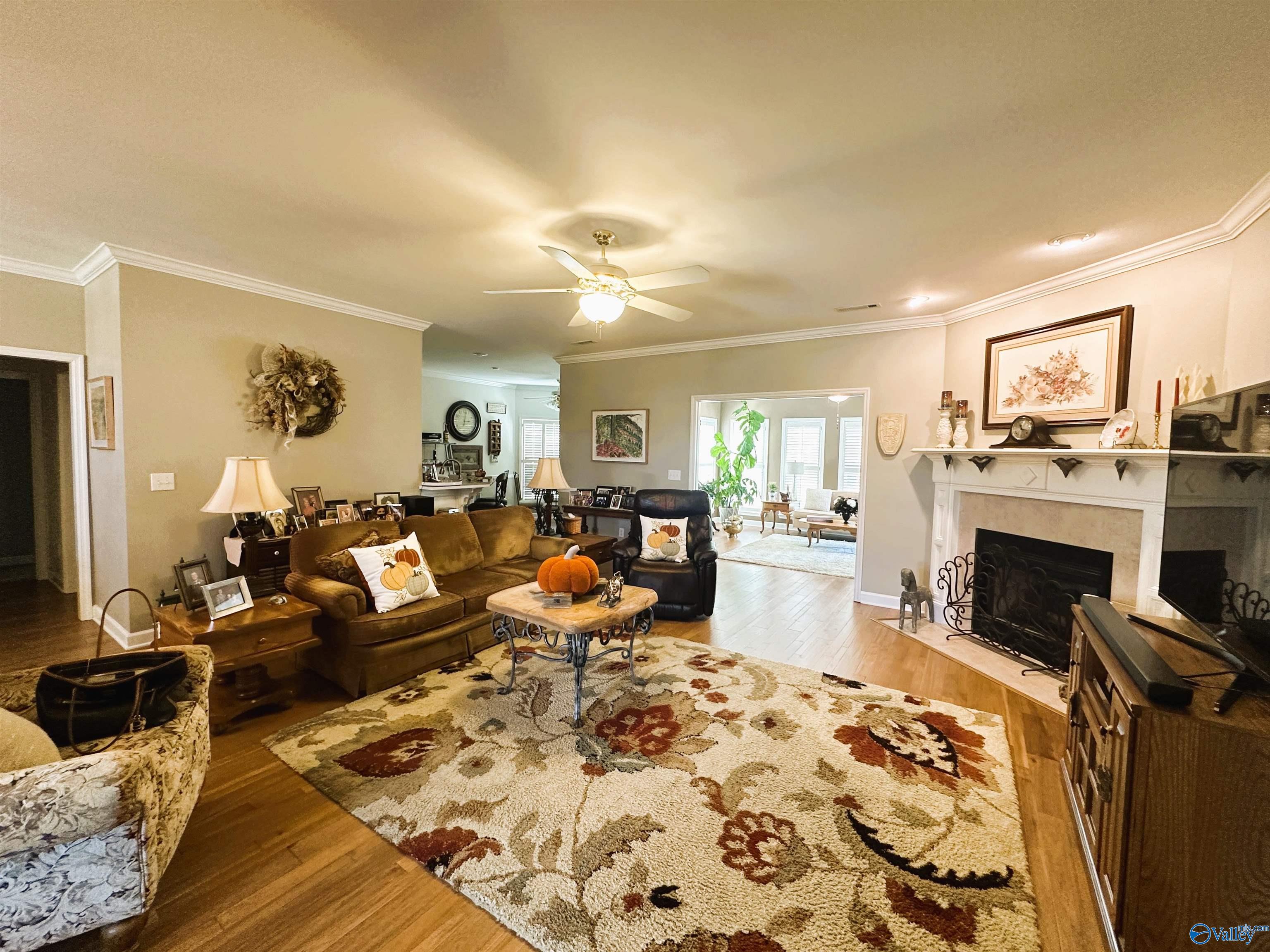 308 Harrogate Circle