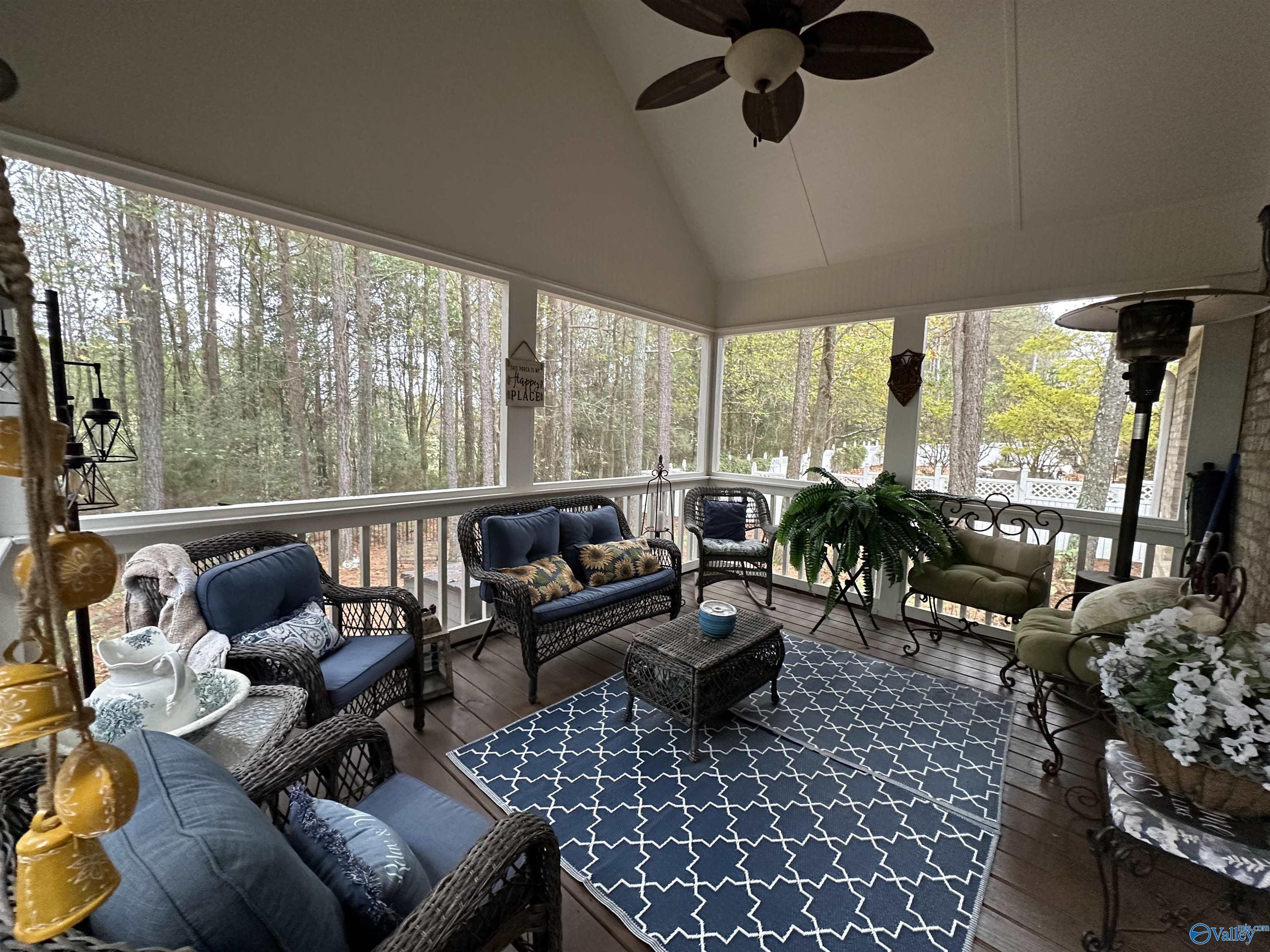 2228 Lea Christine Circle NE