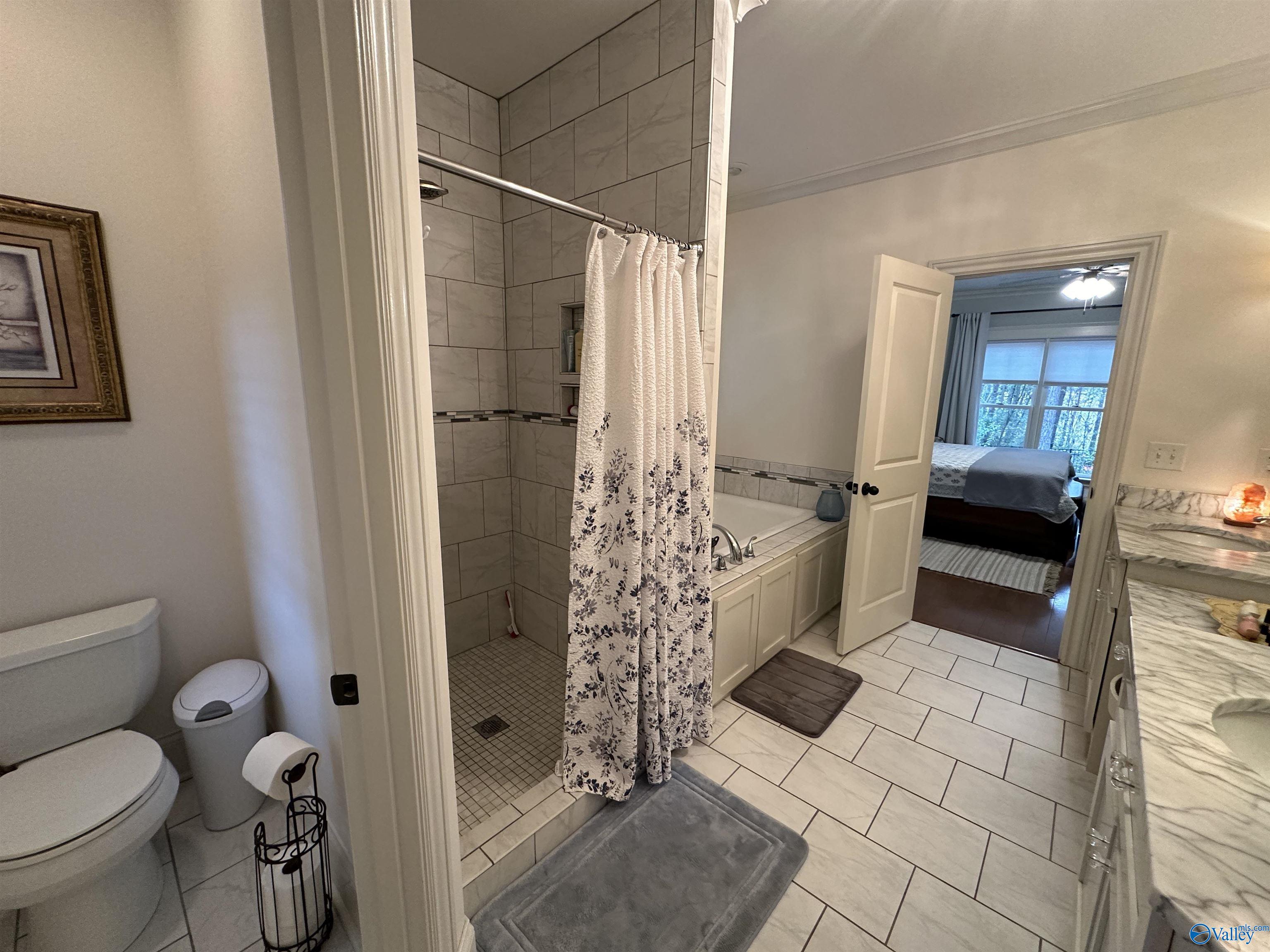 2228 Lea Christine Circle NE