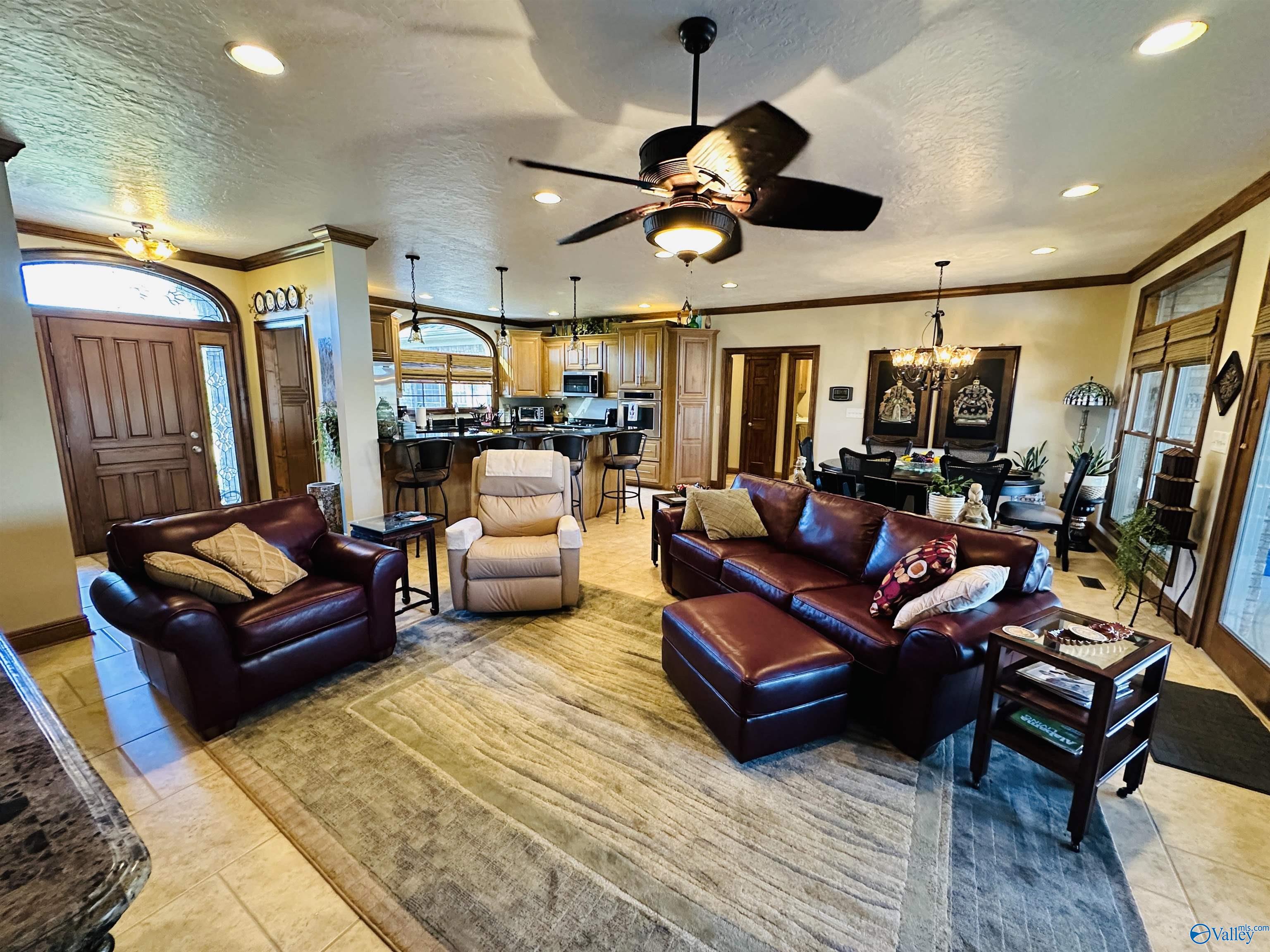 660 Lake Vista Drive