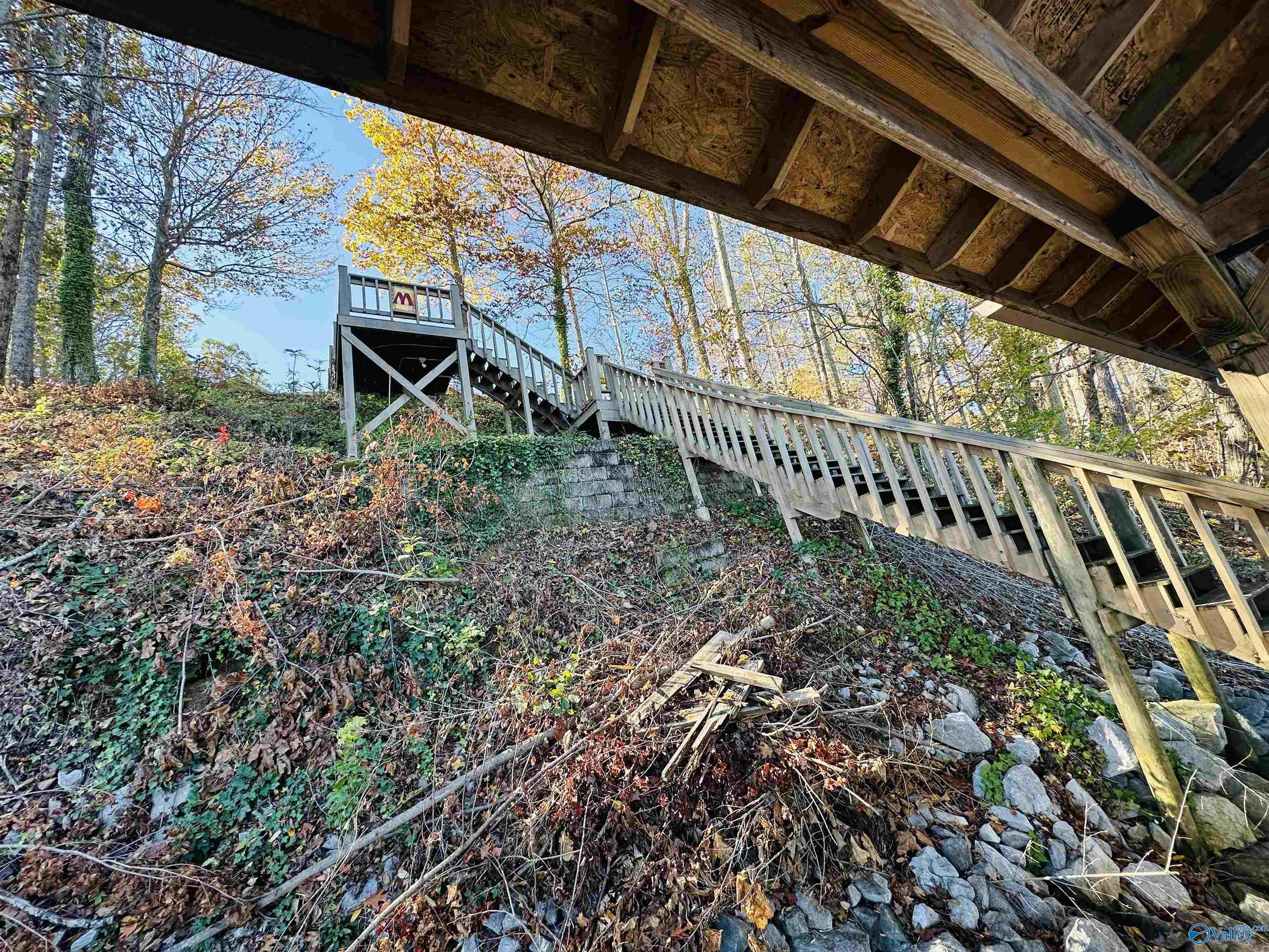 660 Lake Vista Drive