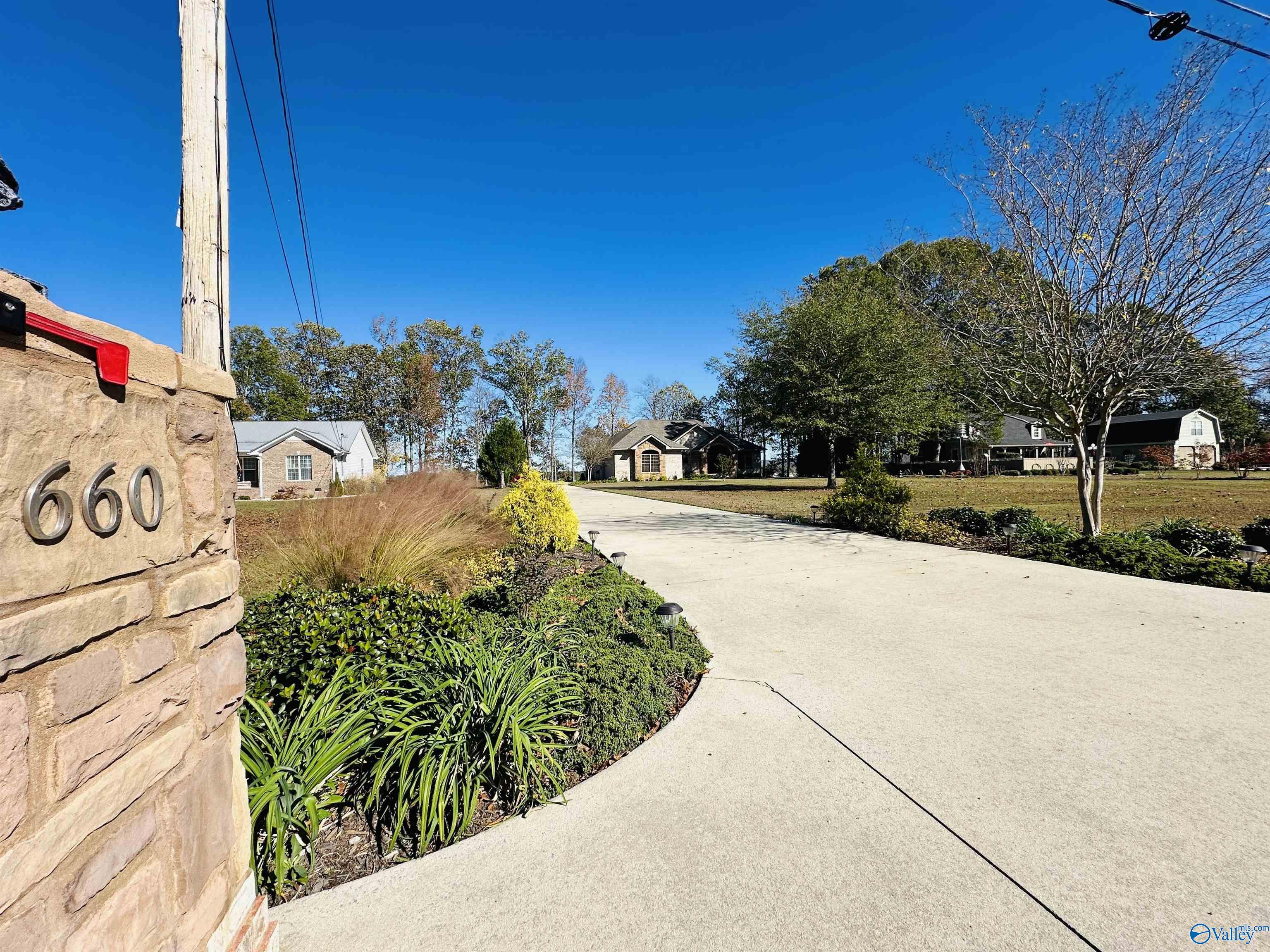 660 Lake Vista Drive