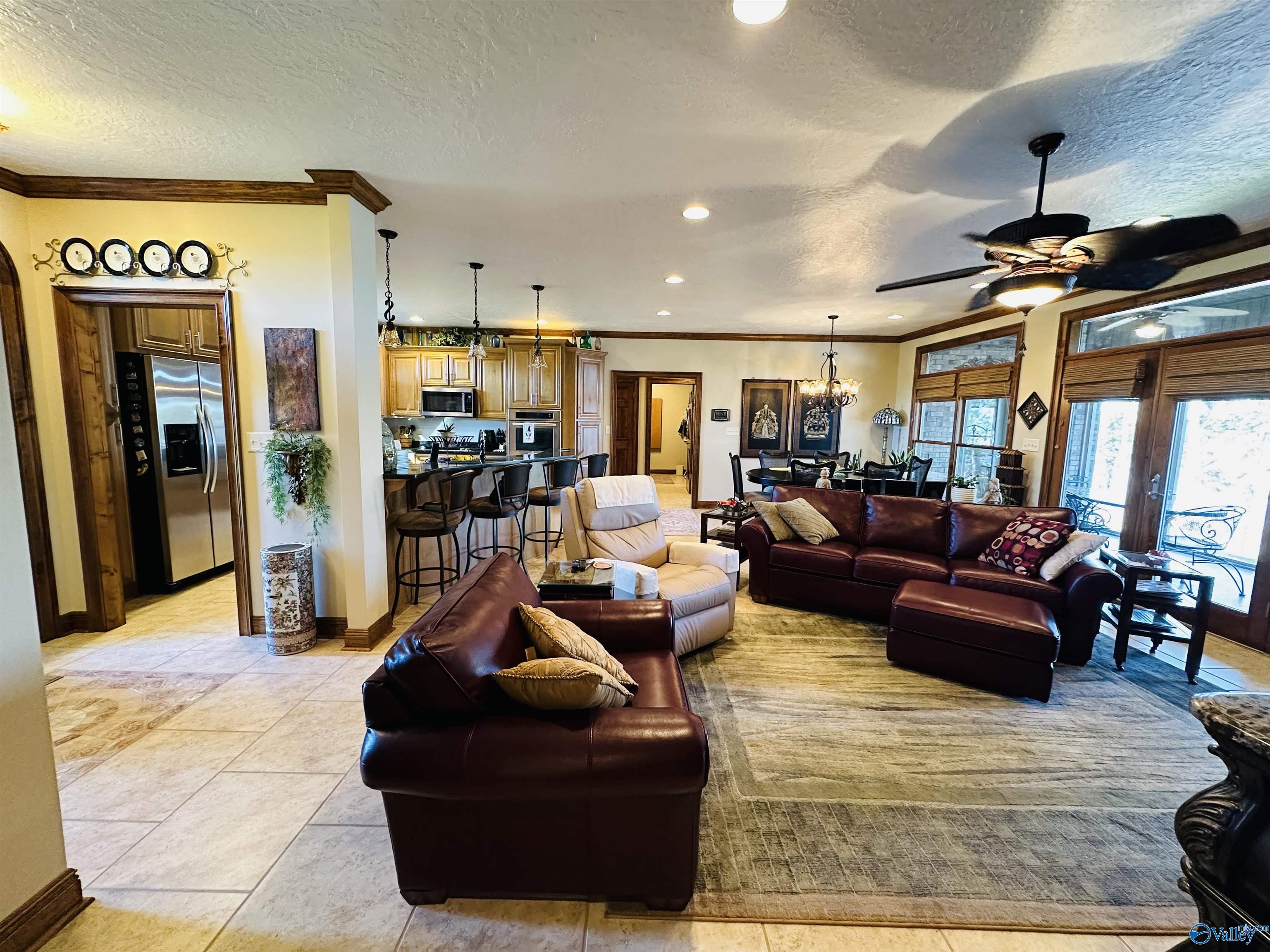 660 Lake Vista Drive