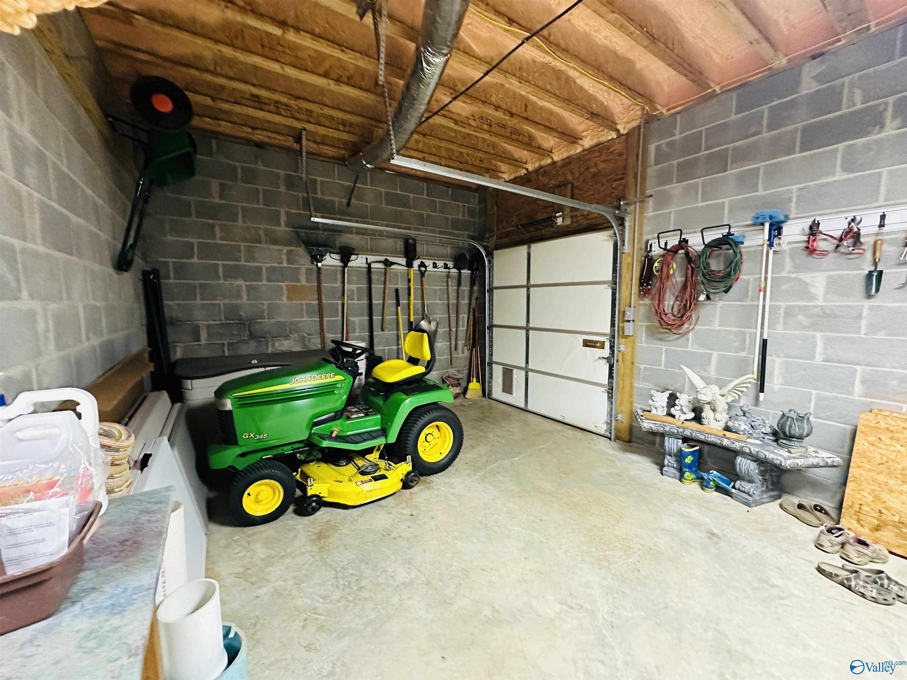 660 Lake Vista Drive