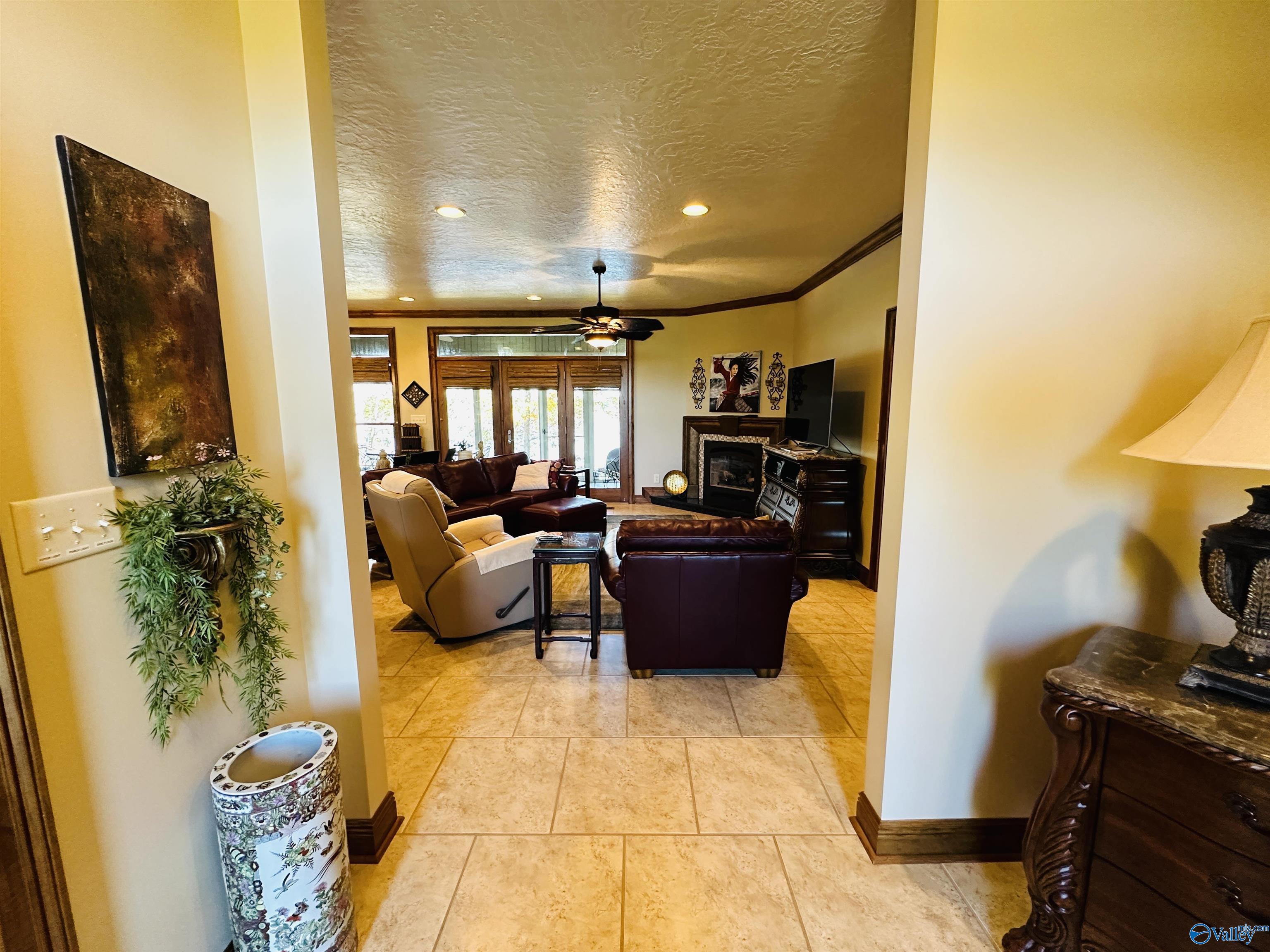 660 Lake Vista Drive