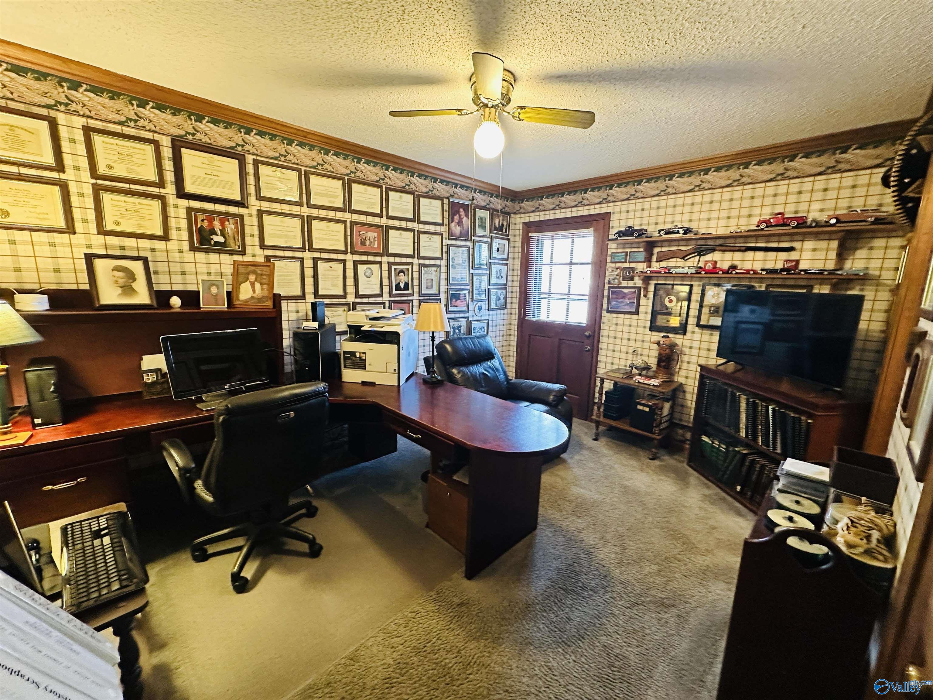 2008 Oakleaf Lane NE