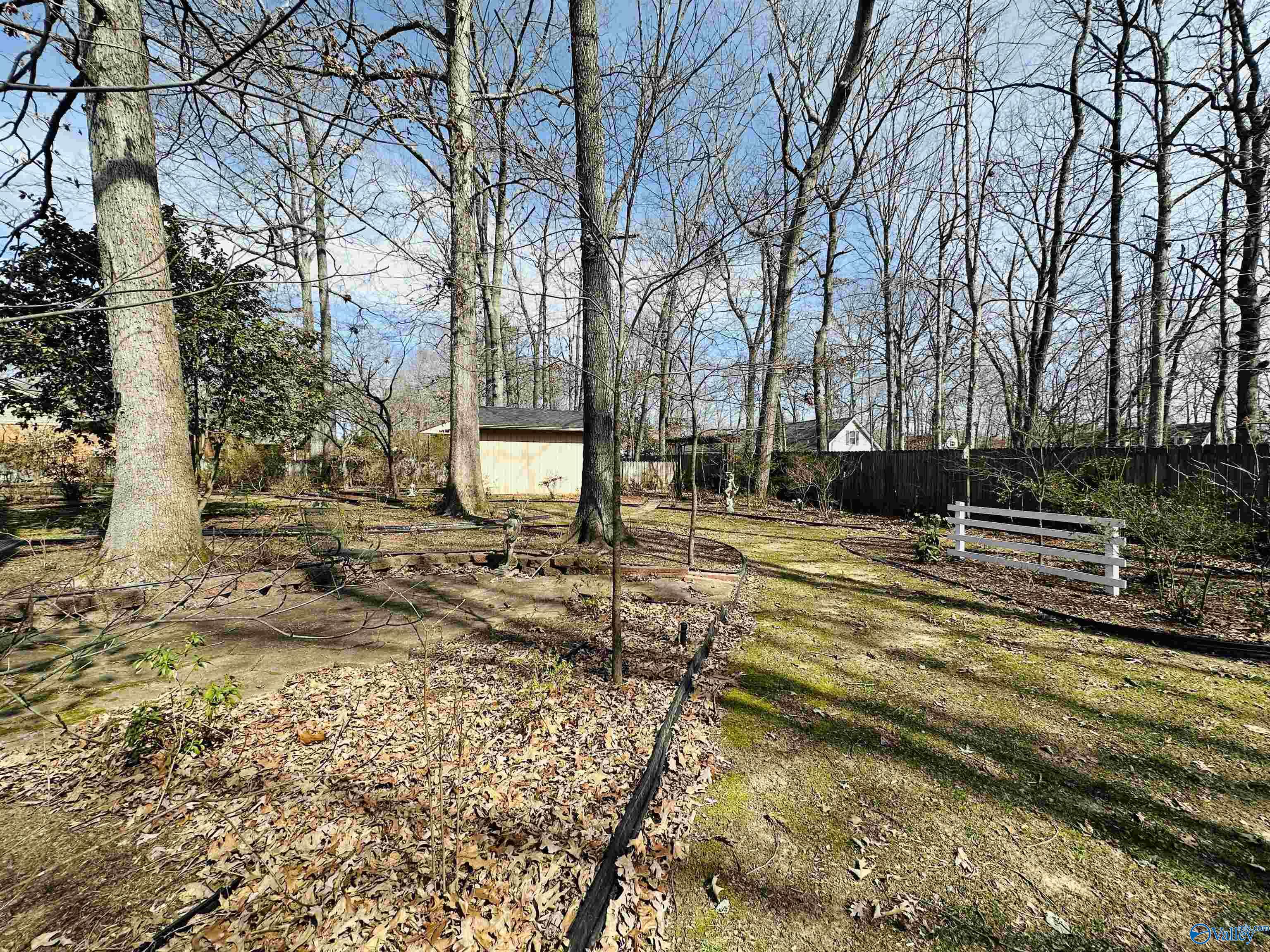 2008 Oakleaf Lane NE