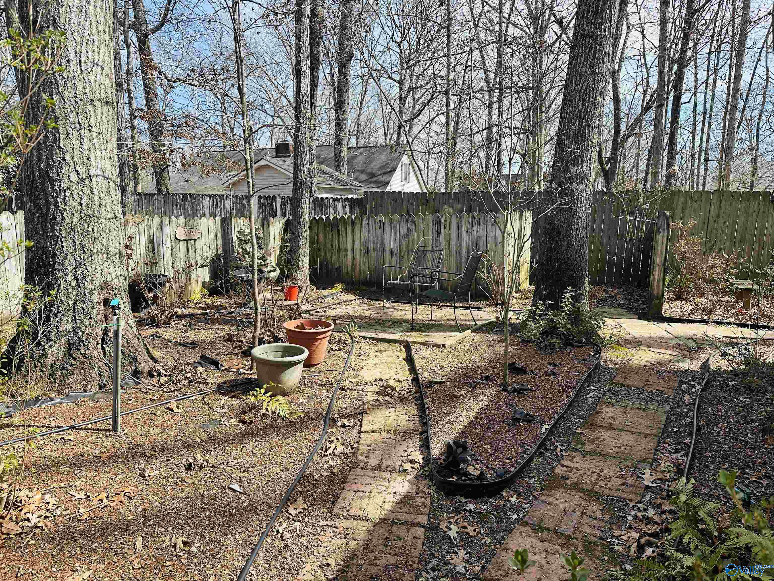 2008 Oakleaf Lane NE