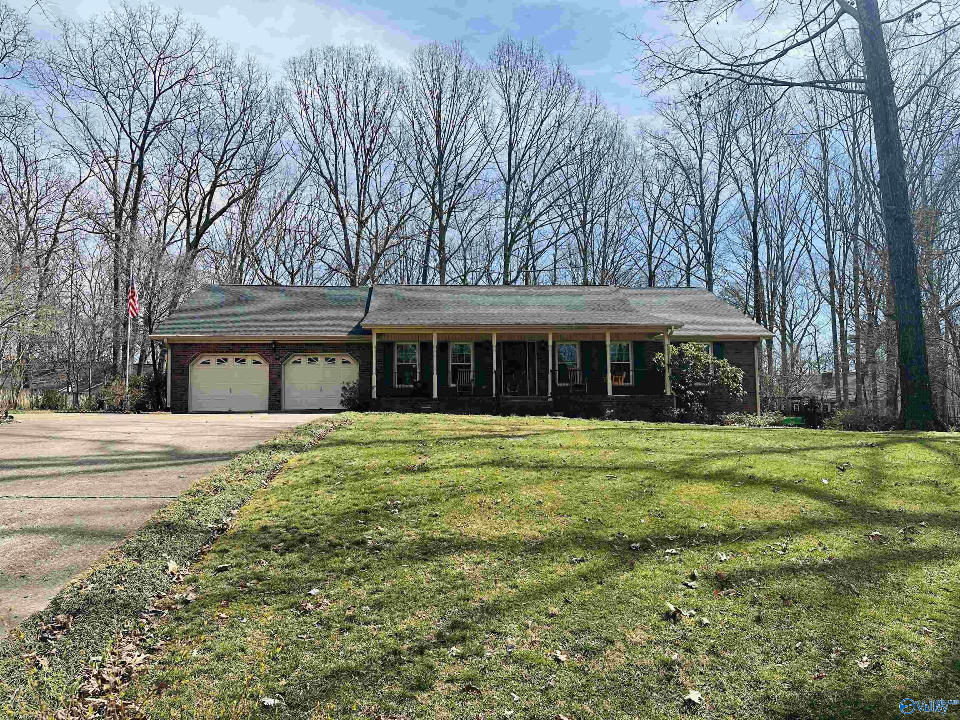 2008 Oakleaf Lane NE