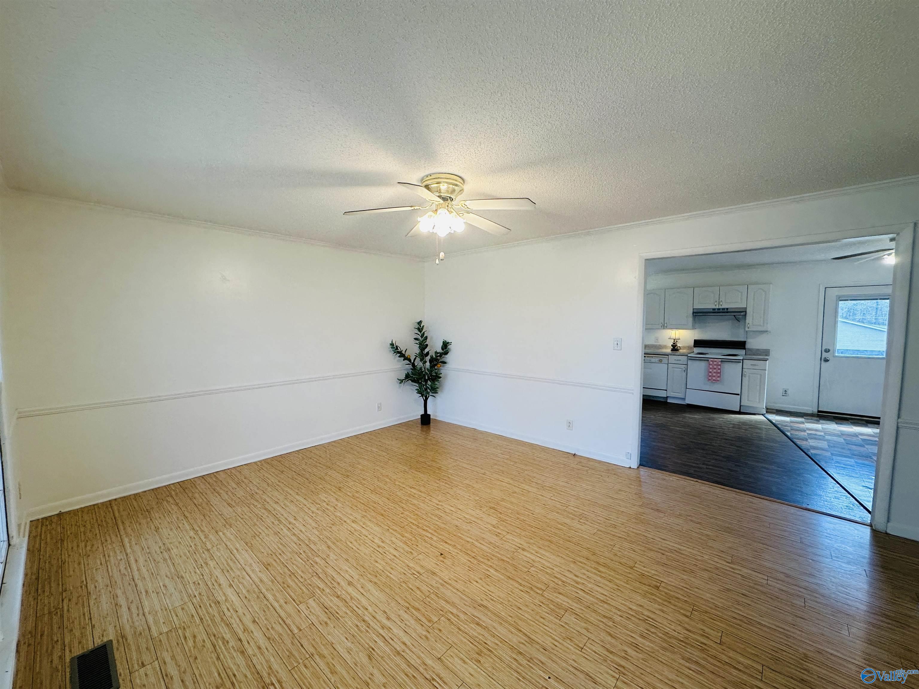 1269 Sundown Drive NW