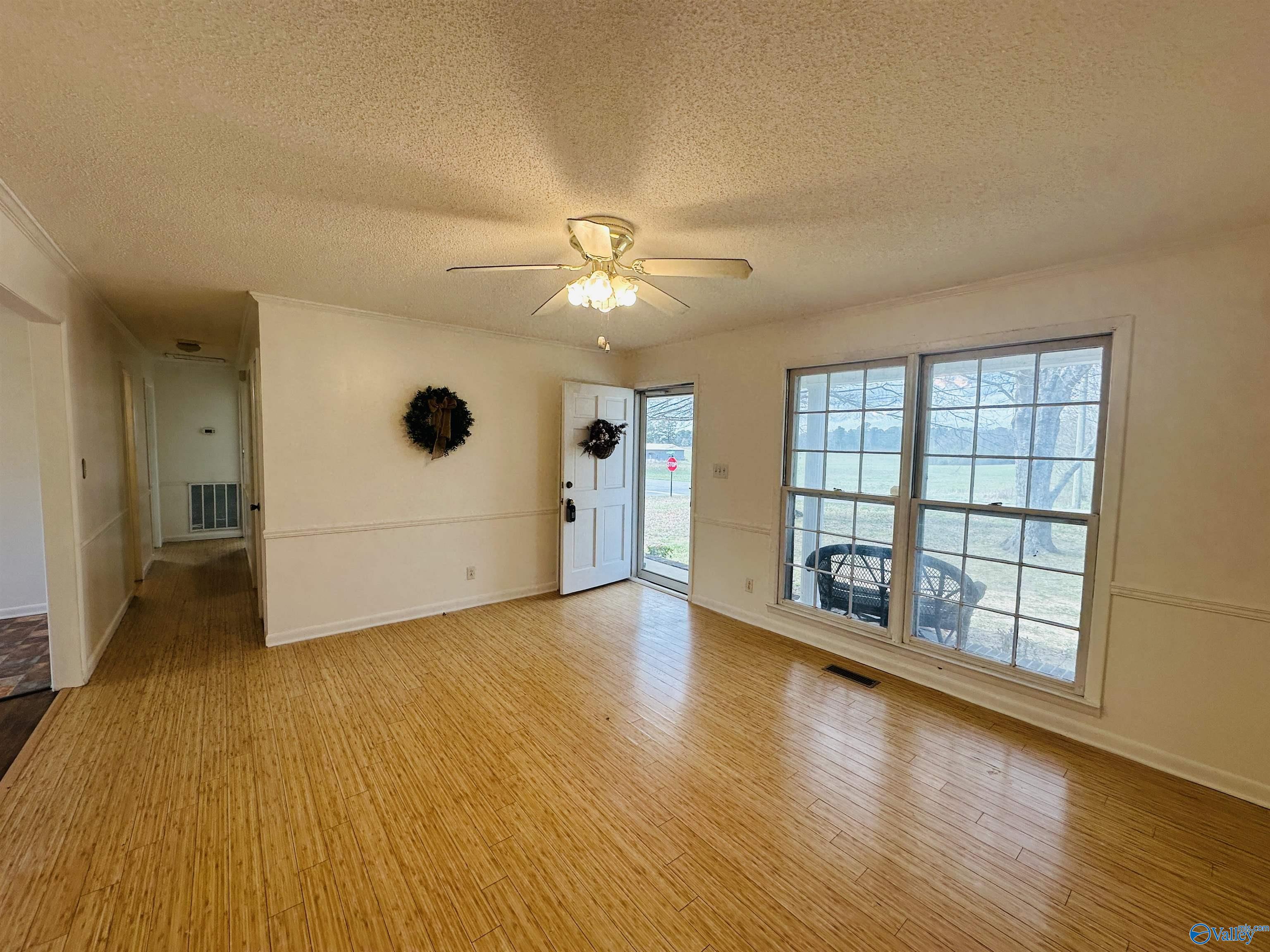 1269 Sundown Drive NW