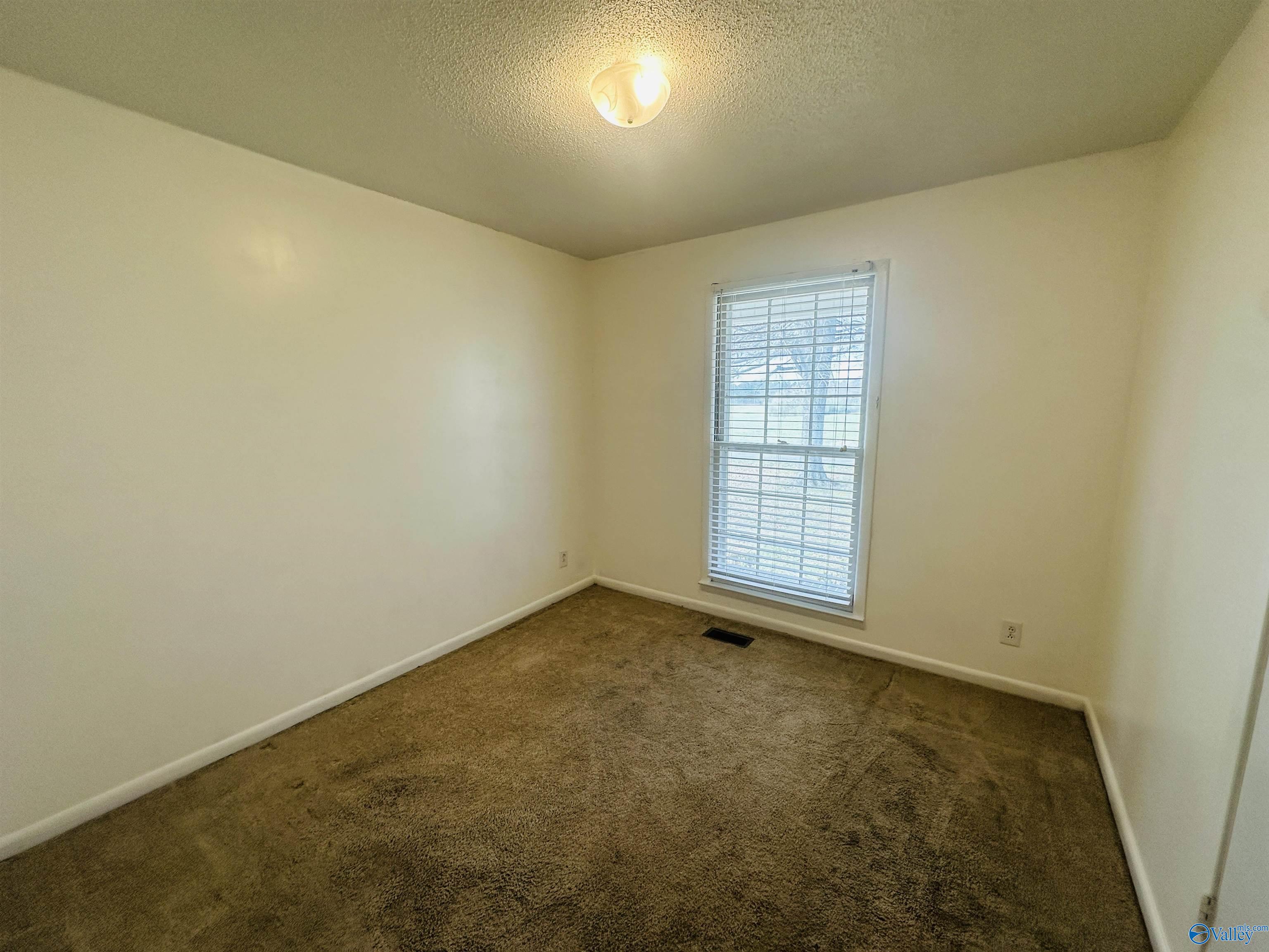 1269 Sundown Drive NW