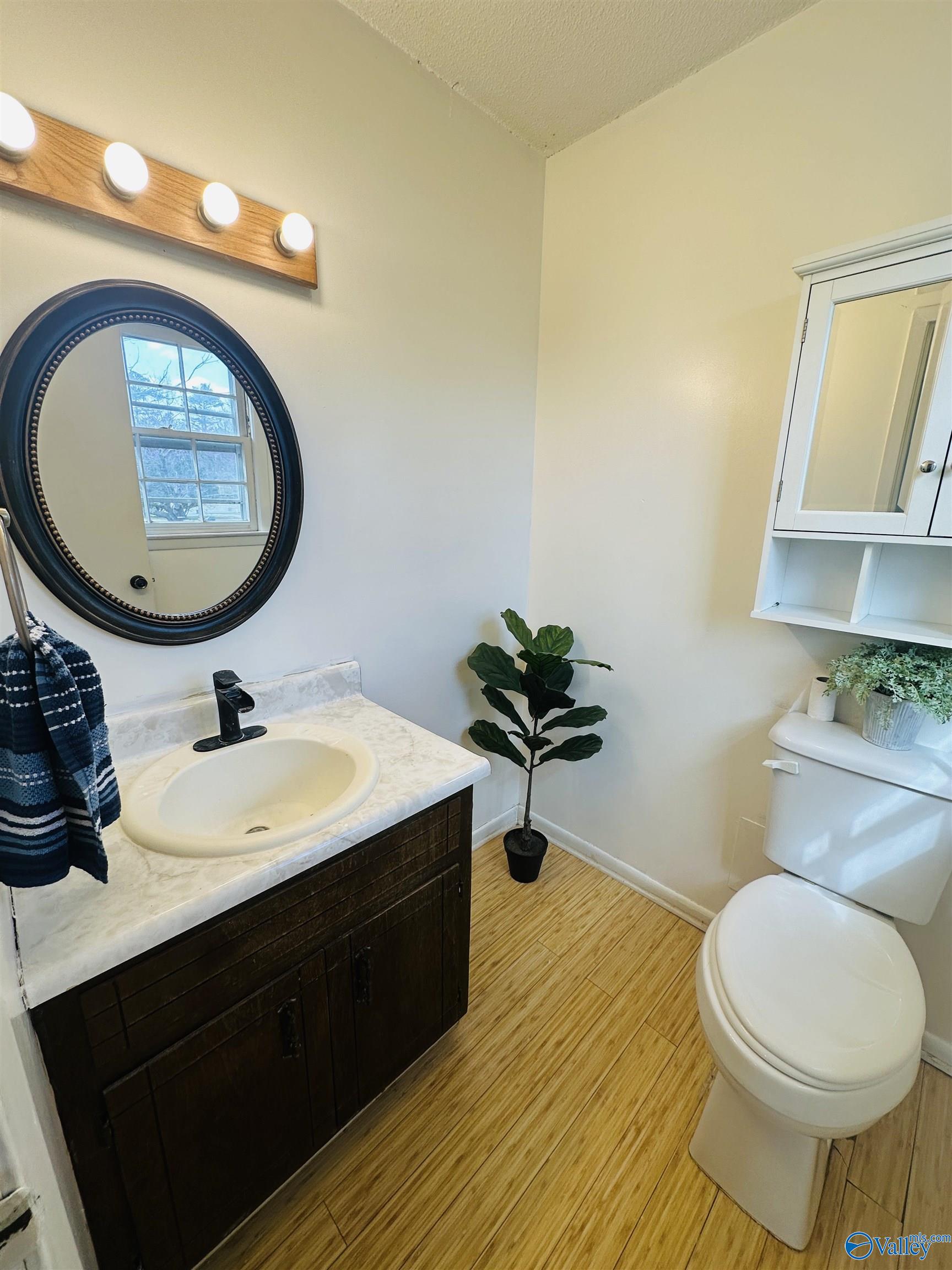 1269 Sundown Drive NW