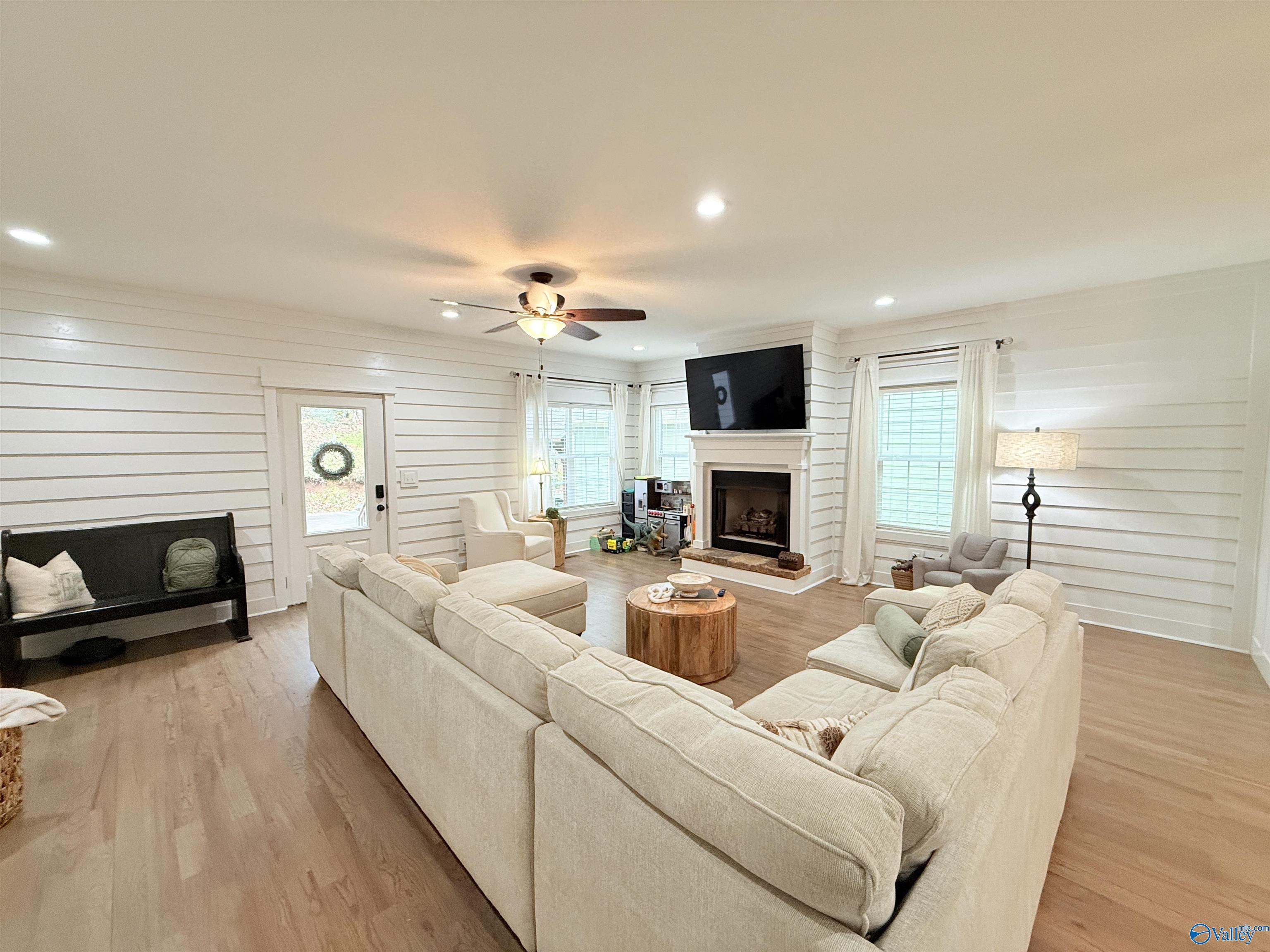 1571 Patterson Street