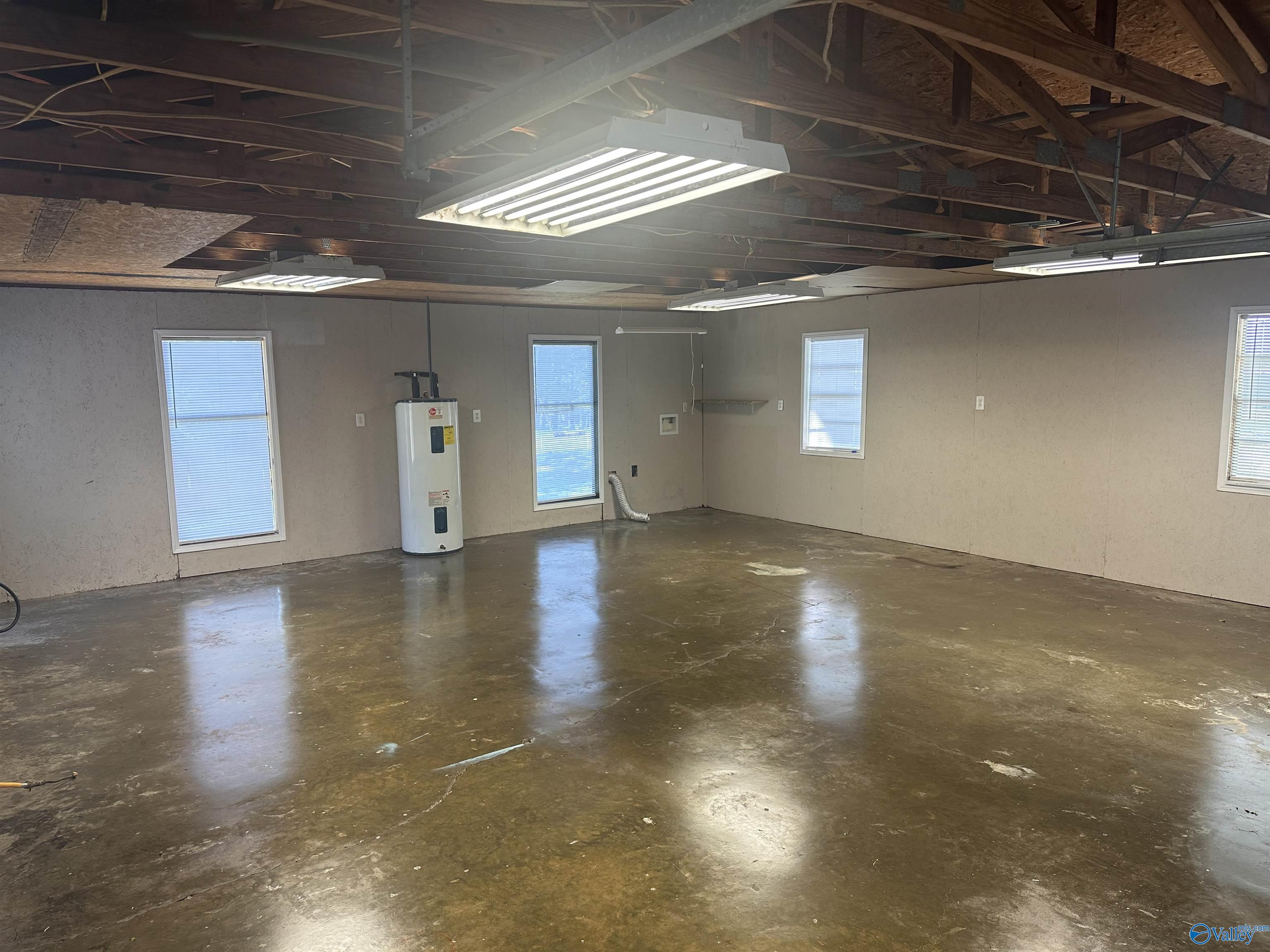 2642 Apple Grove Road