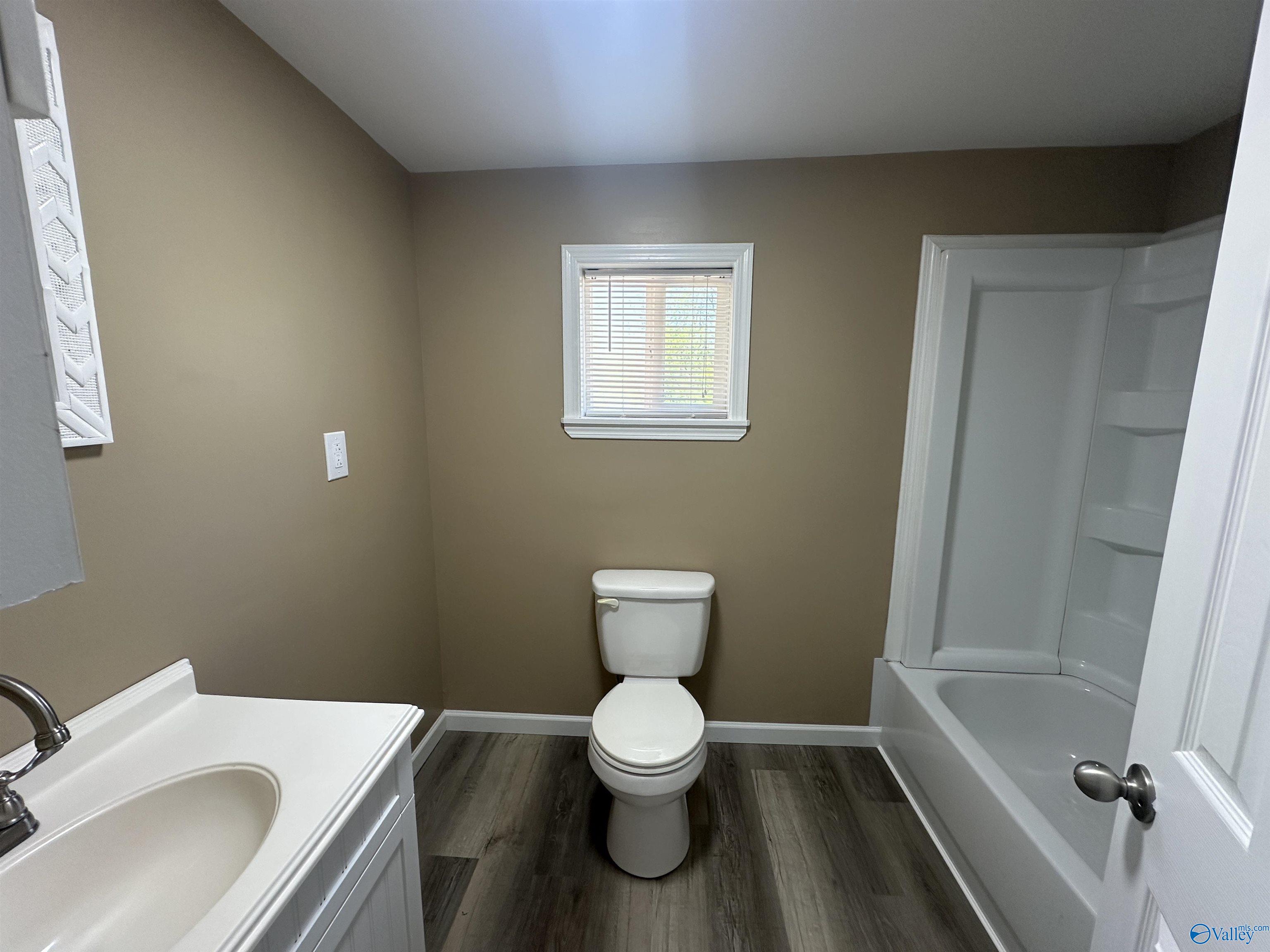 2642 Apple Grove Road