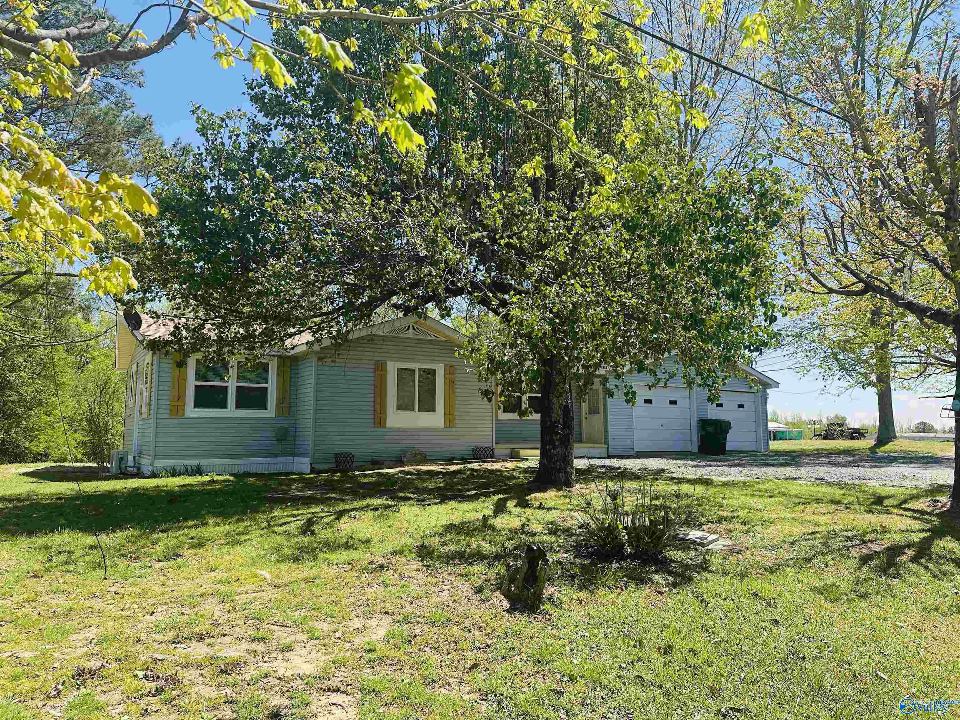 2642 Apple Grove Road