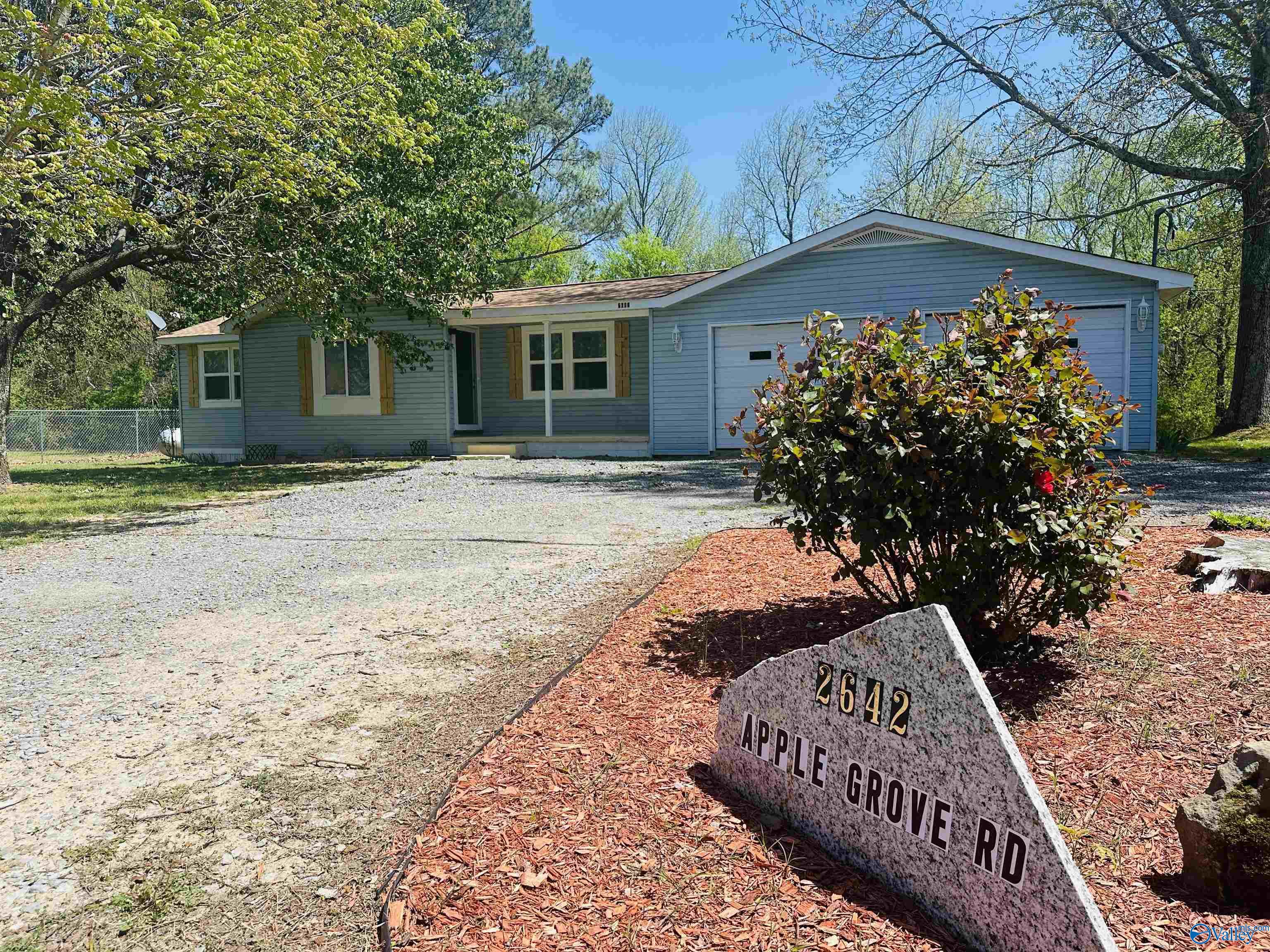 2642 Apple Grove Road
