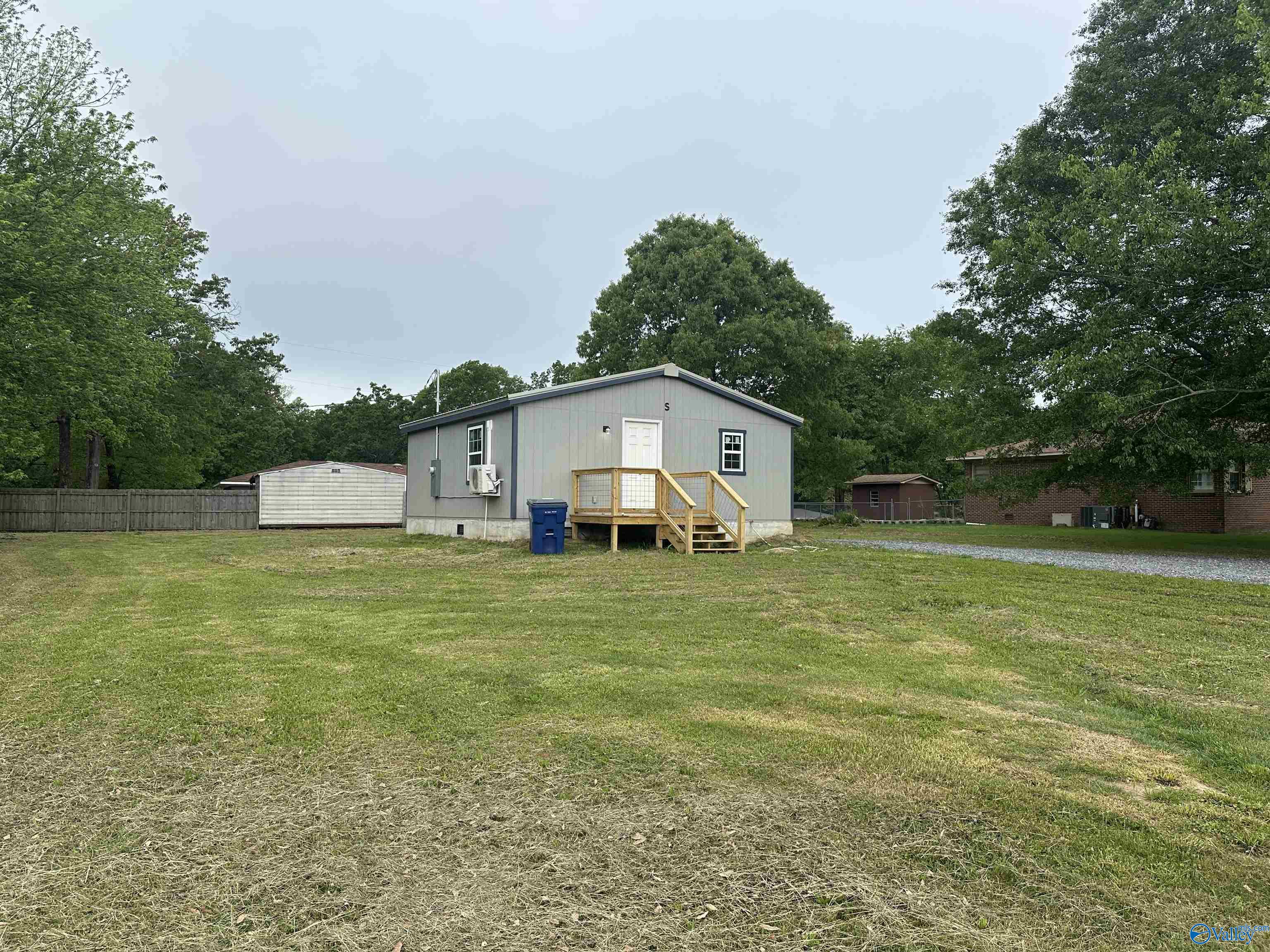 2601 Brindlee Mountain Parkway