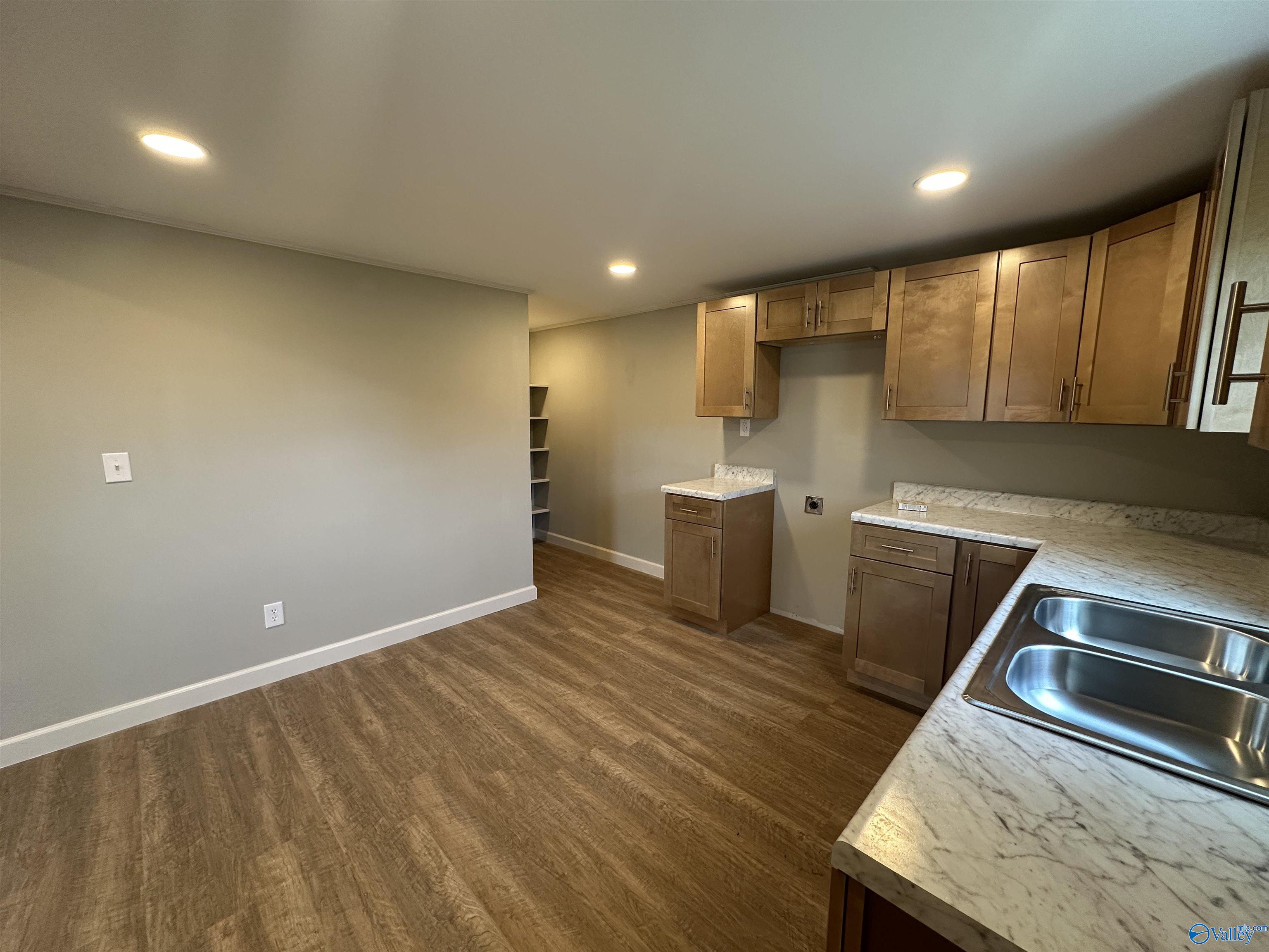 2601 Brindlee Mountain Parkway