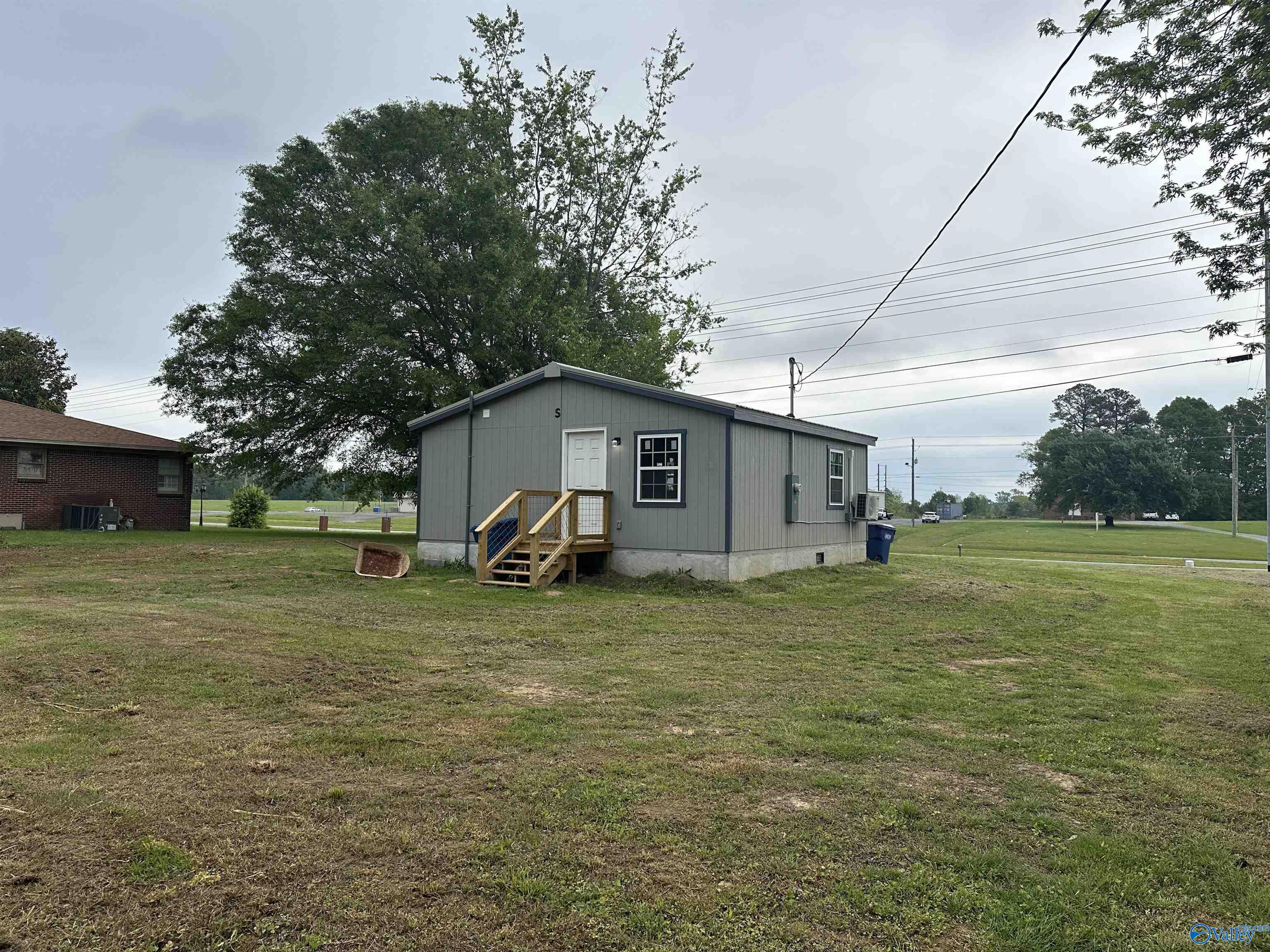 2601 Brindlee Mountain Parkway