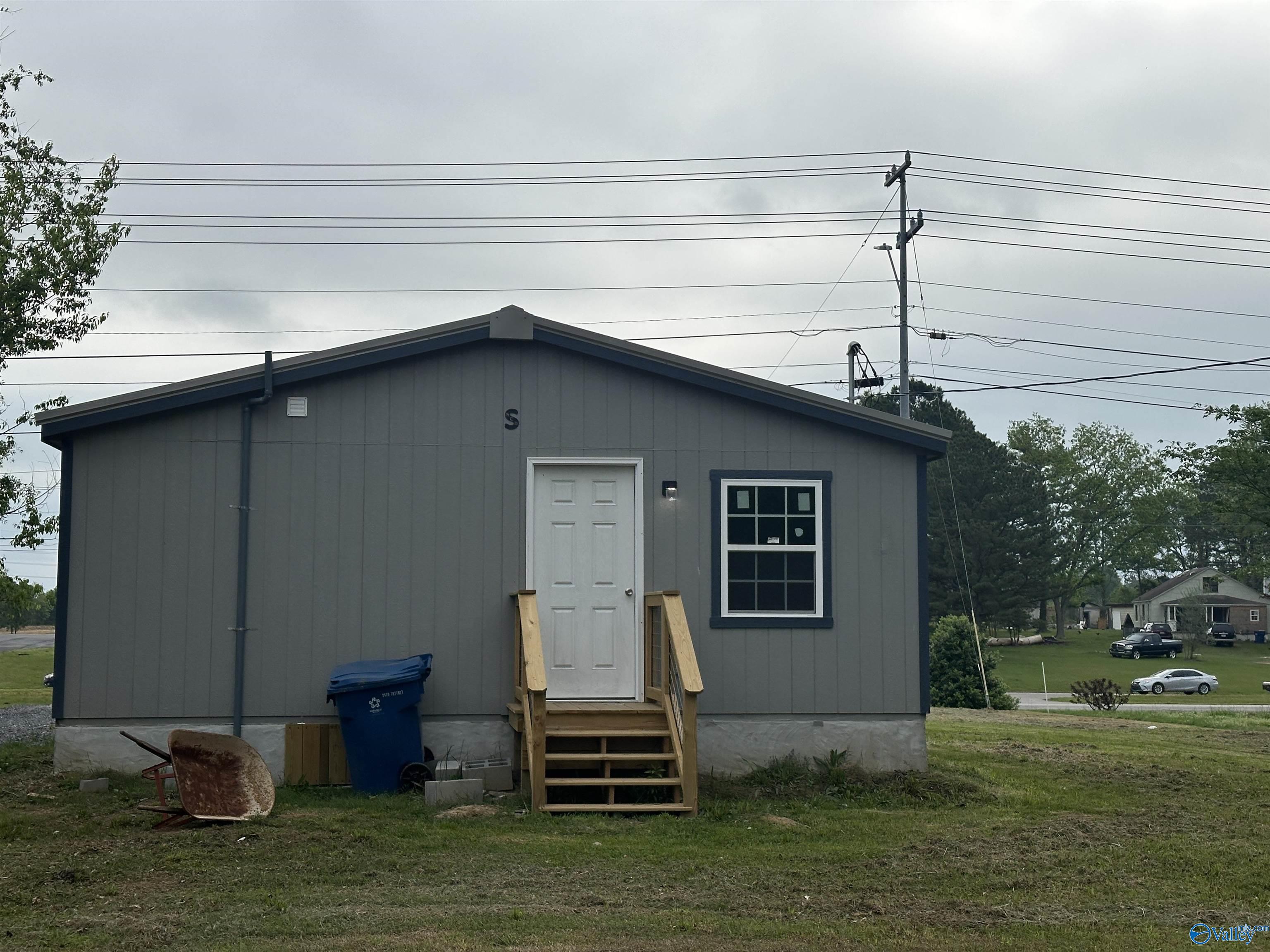 2601 Brindlee Mountain Parkway