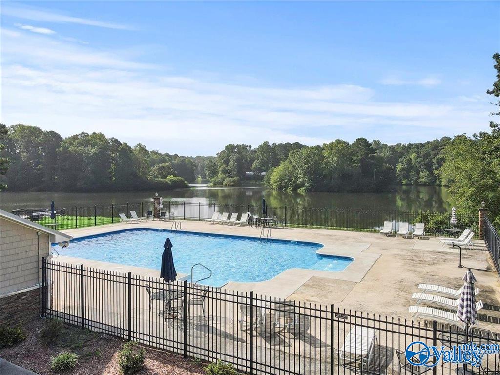 2340 Pine Lake Trail