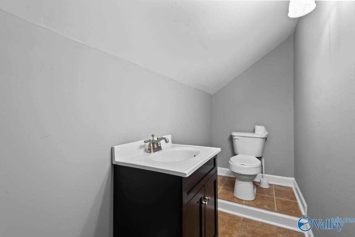 2340 Pine Lake Trail