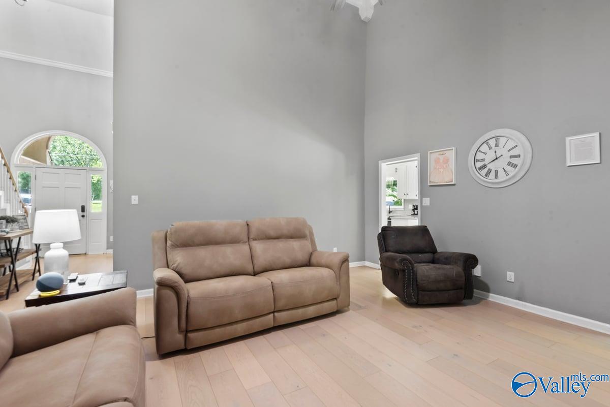 2340 Pine Lake Trail