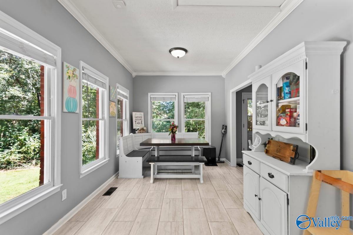 2340 Pine Lake Trail