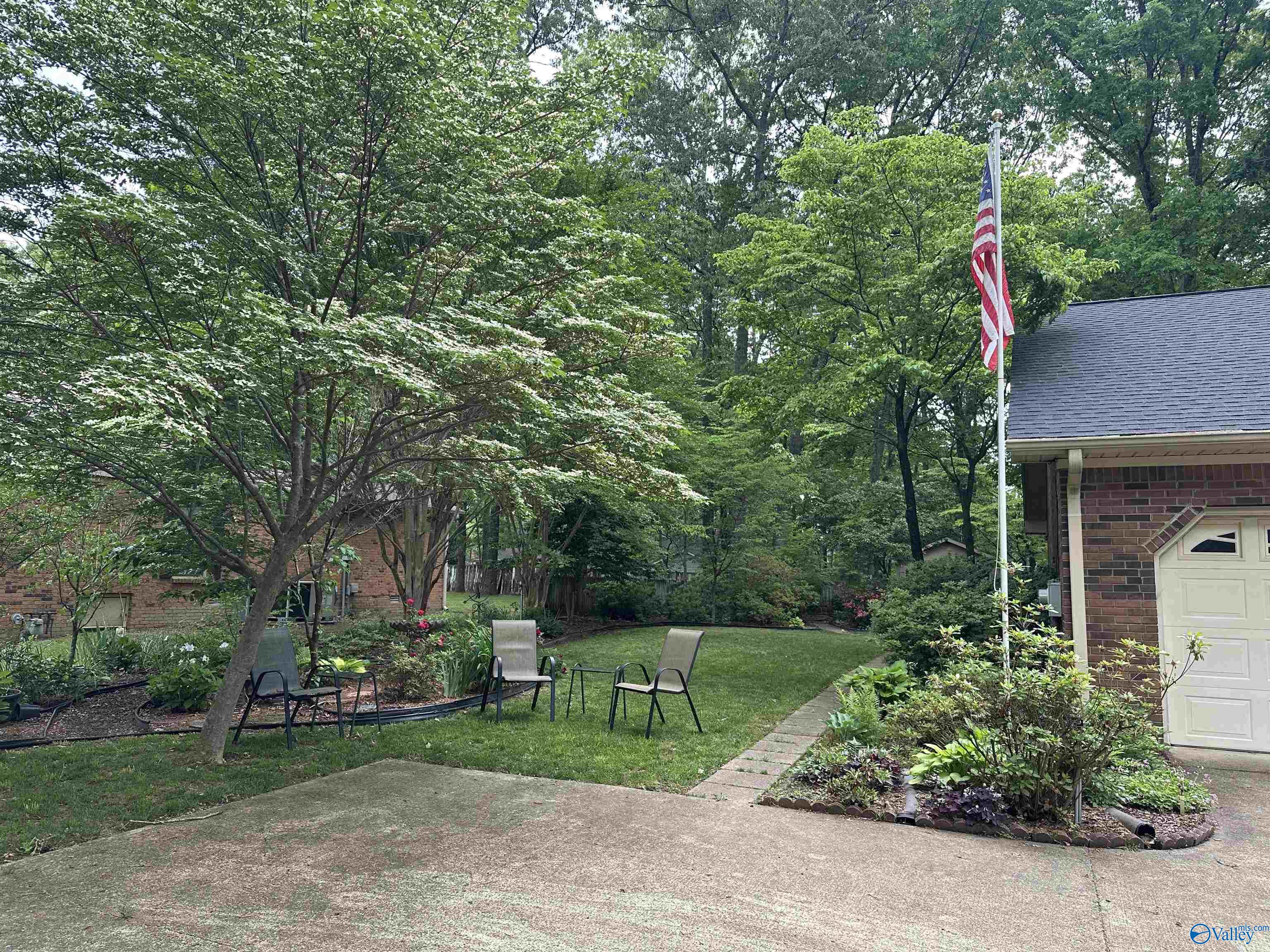 2008 Oakleaf Lane