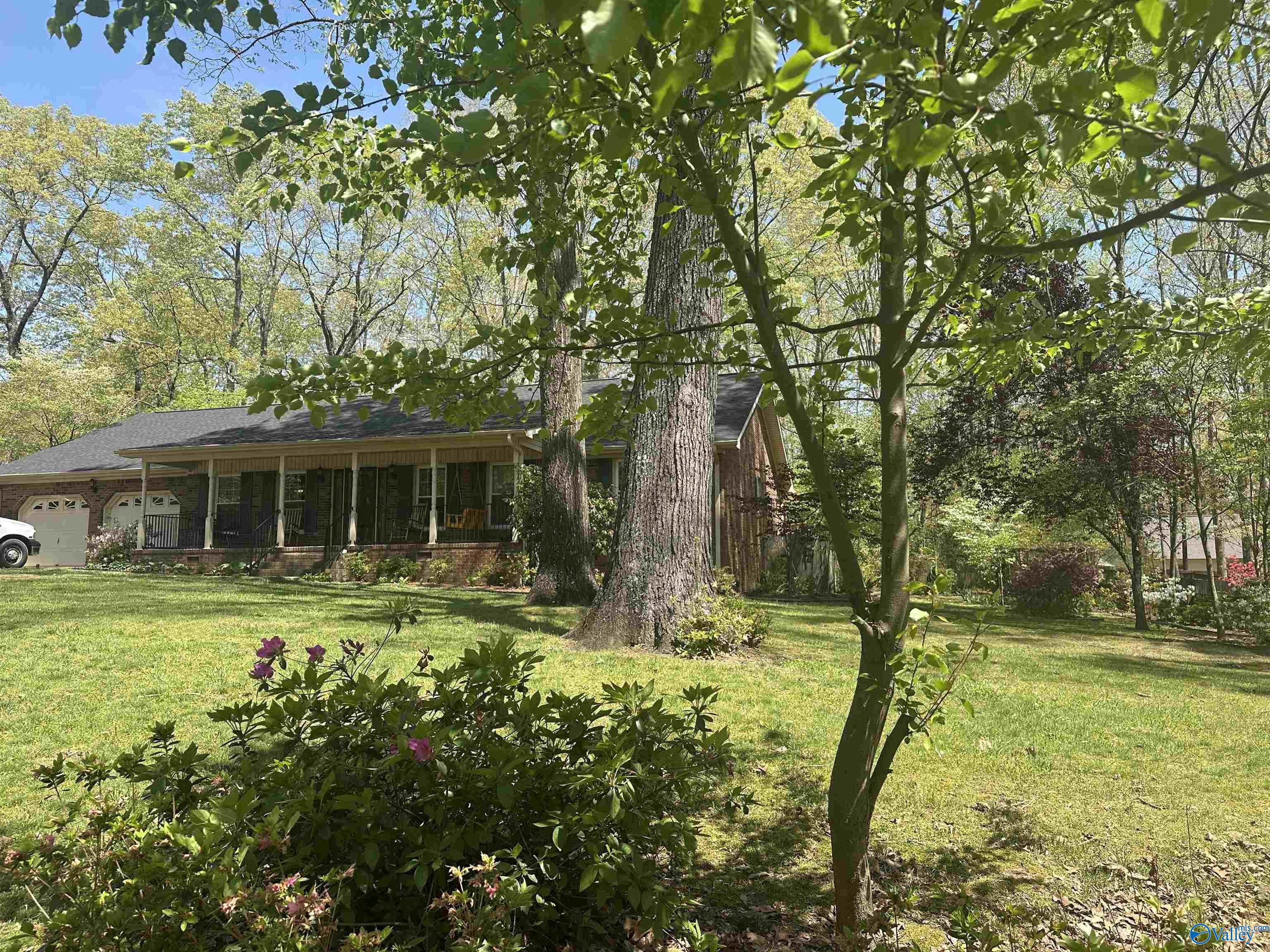 2008 Oakleaf Lane