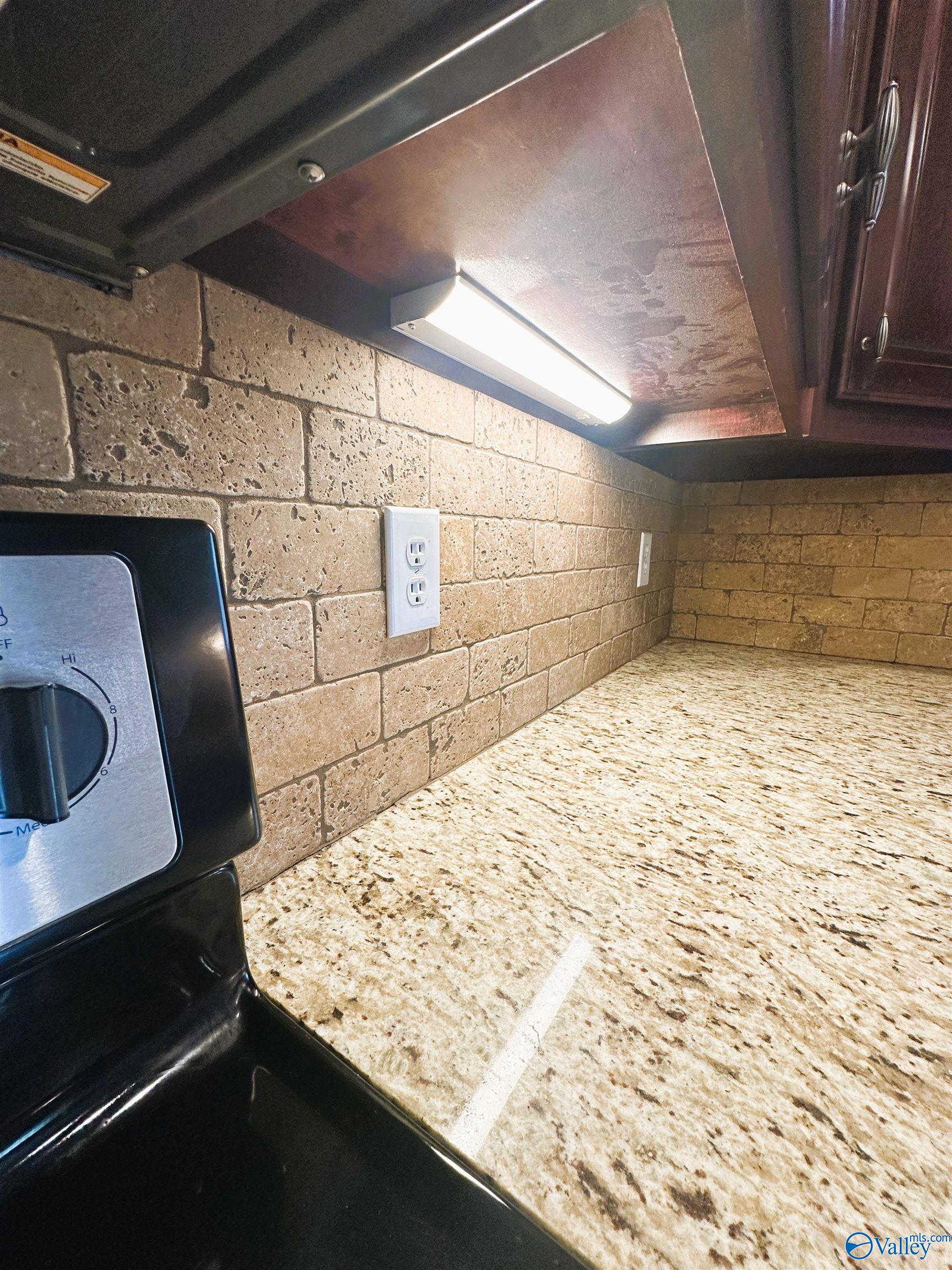 104 Canterbury Circle