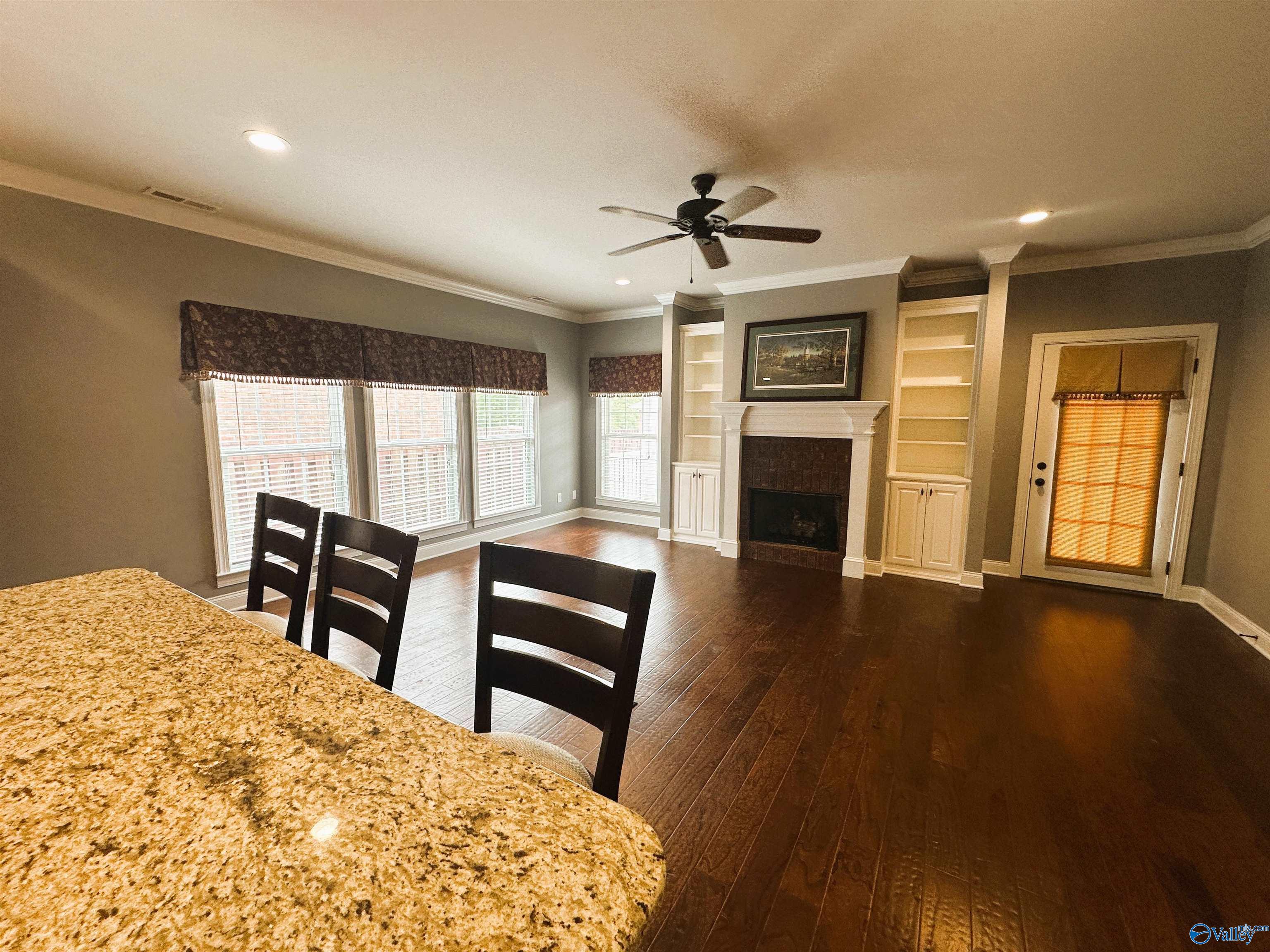 104 Canterbury Circle