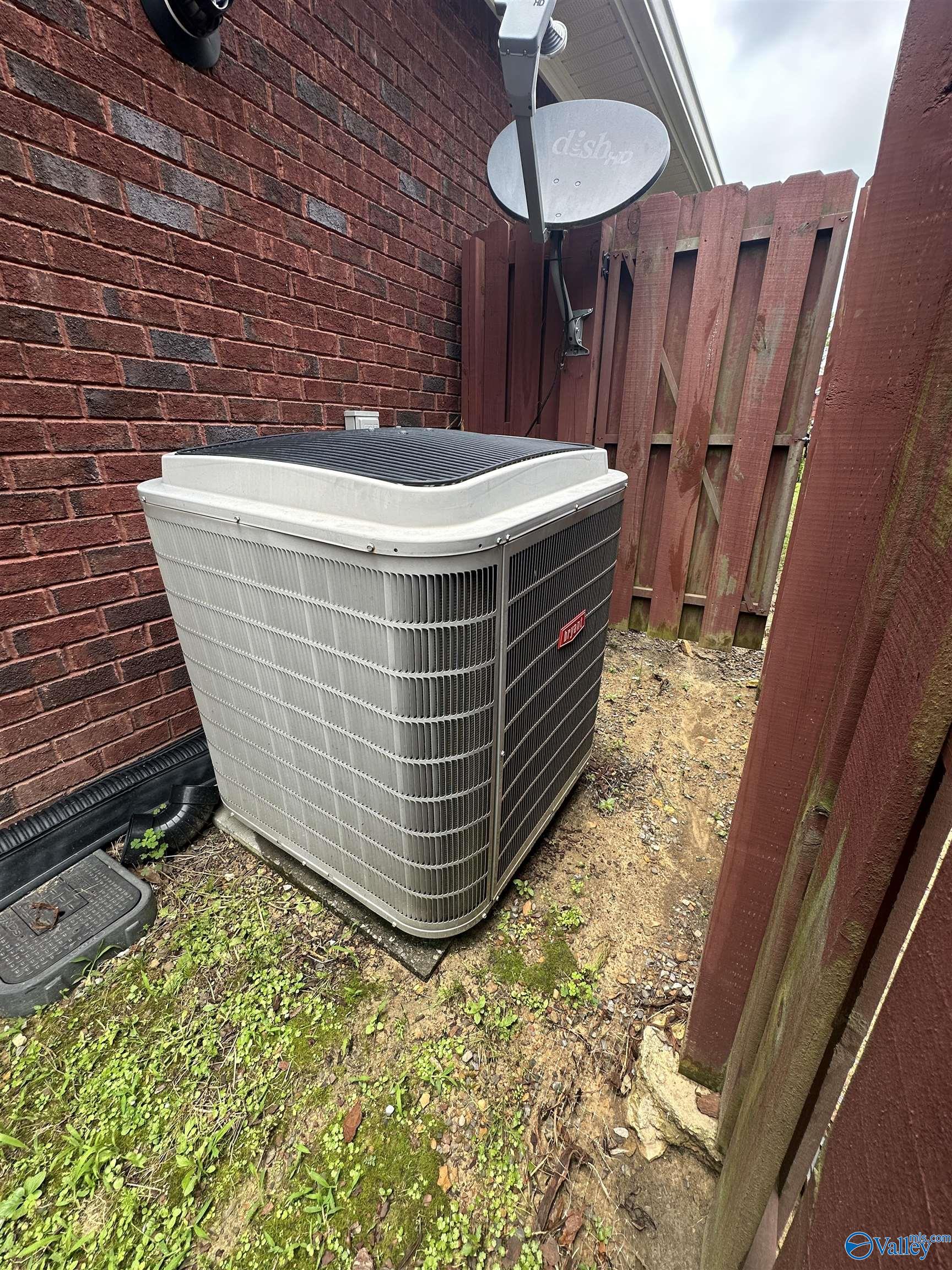 104 Canterbury Circle