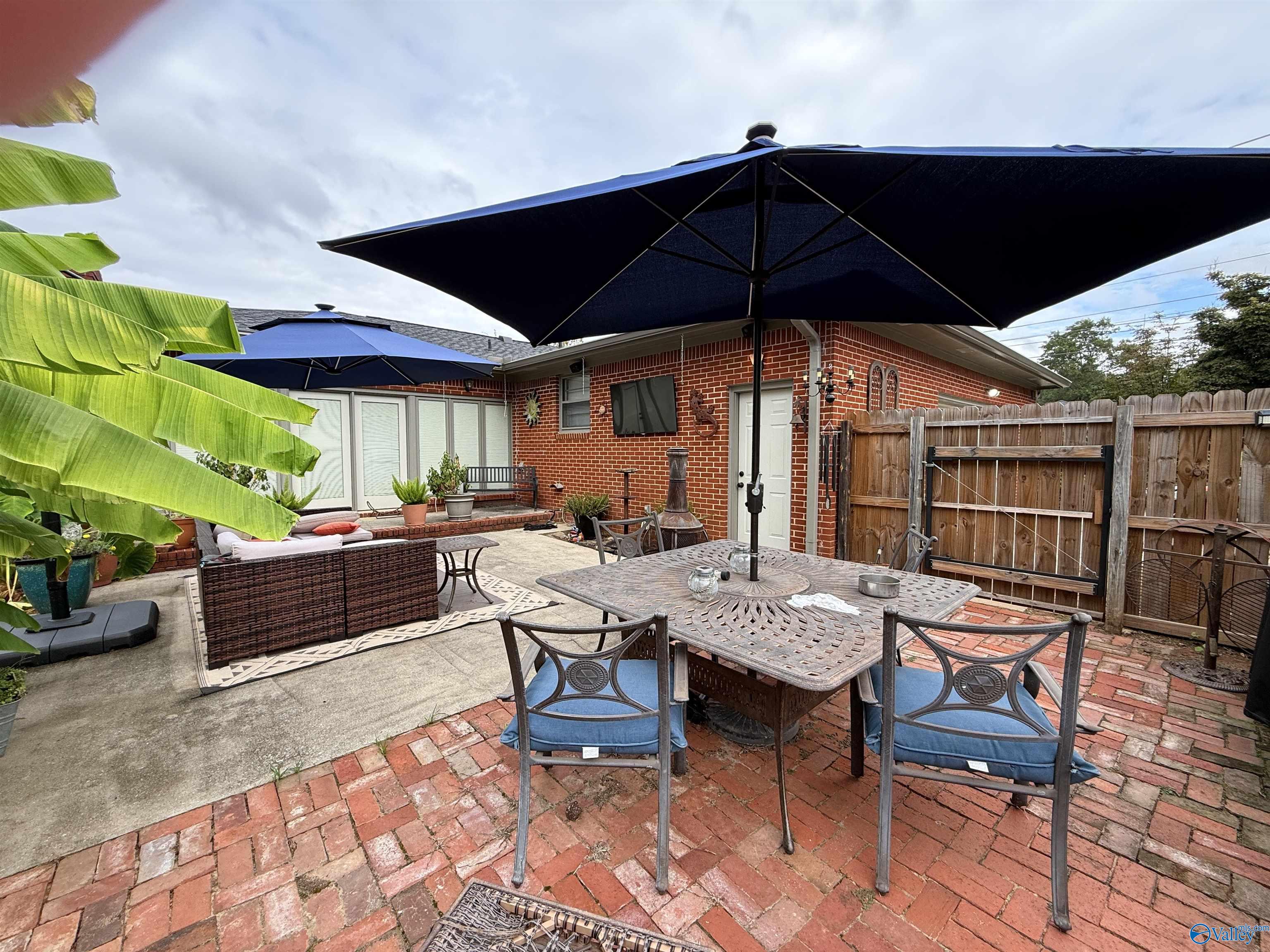 11002 Temperance Street SW