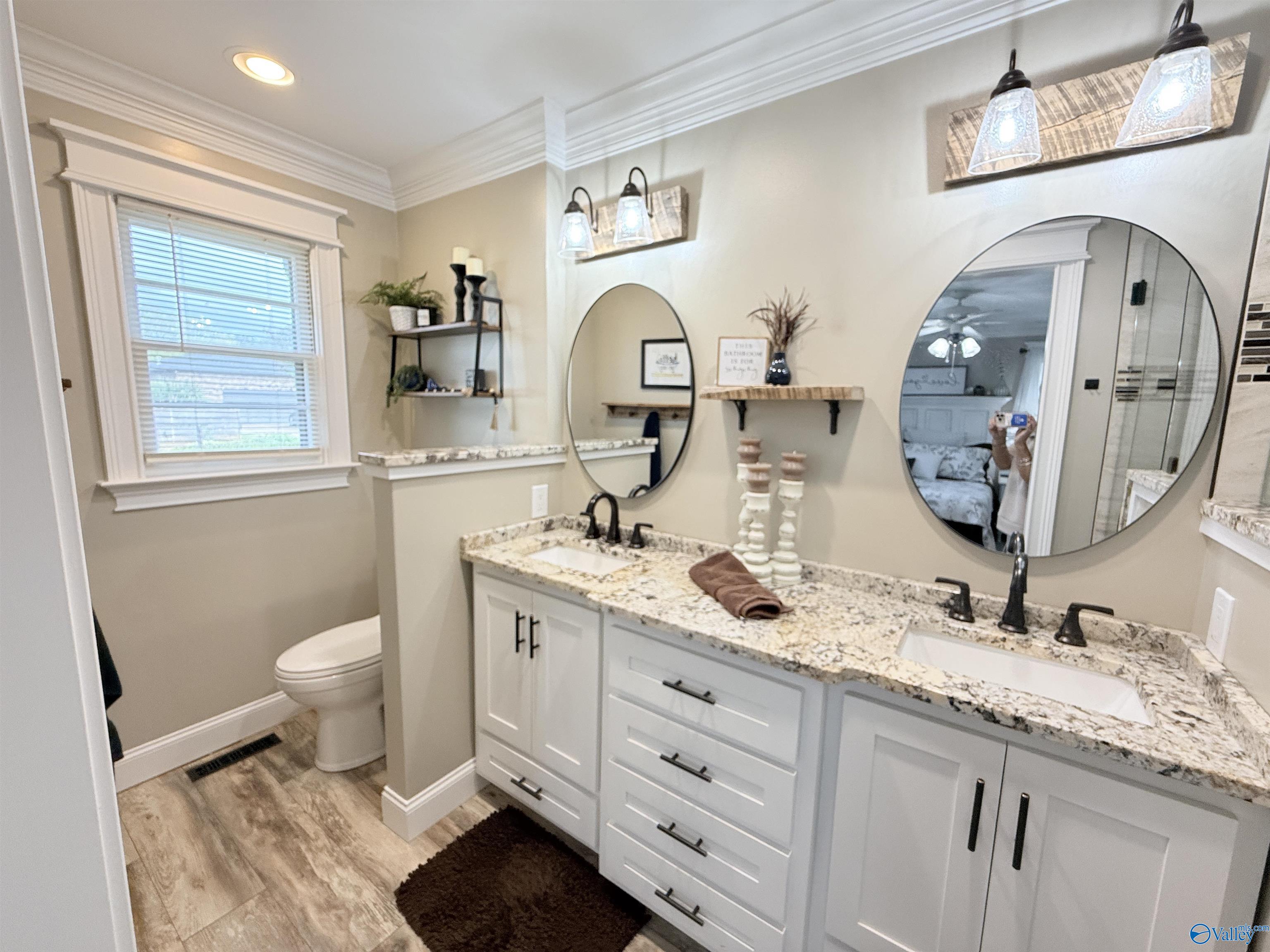 11002 Temperance Street SW