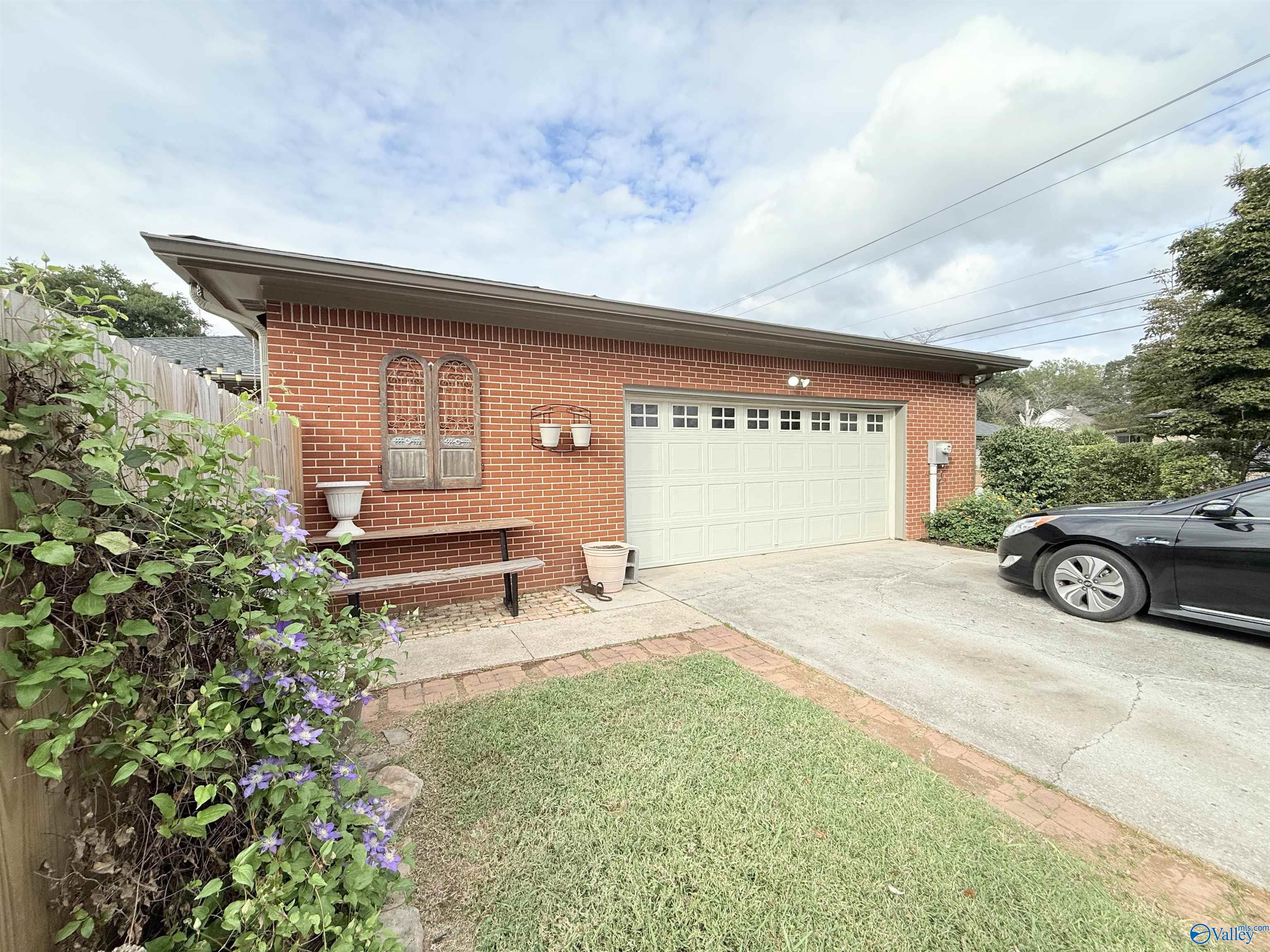 11002 Temperance Street SW