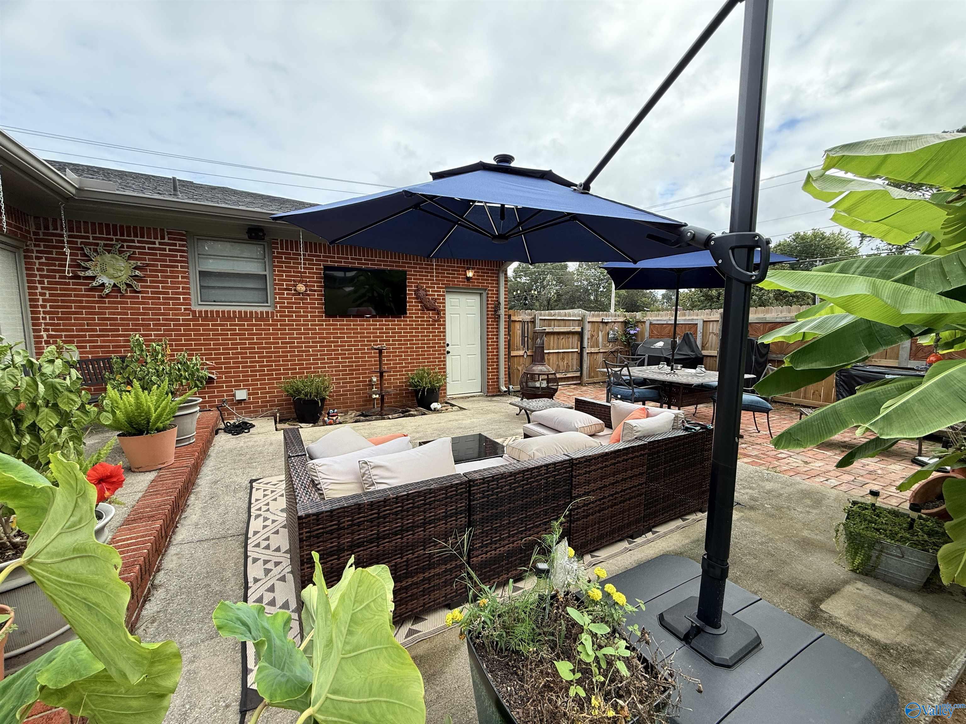 11002 Temperance Street SW