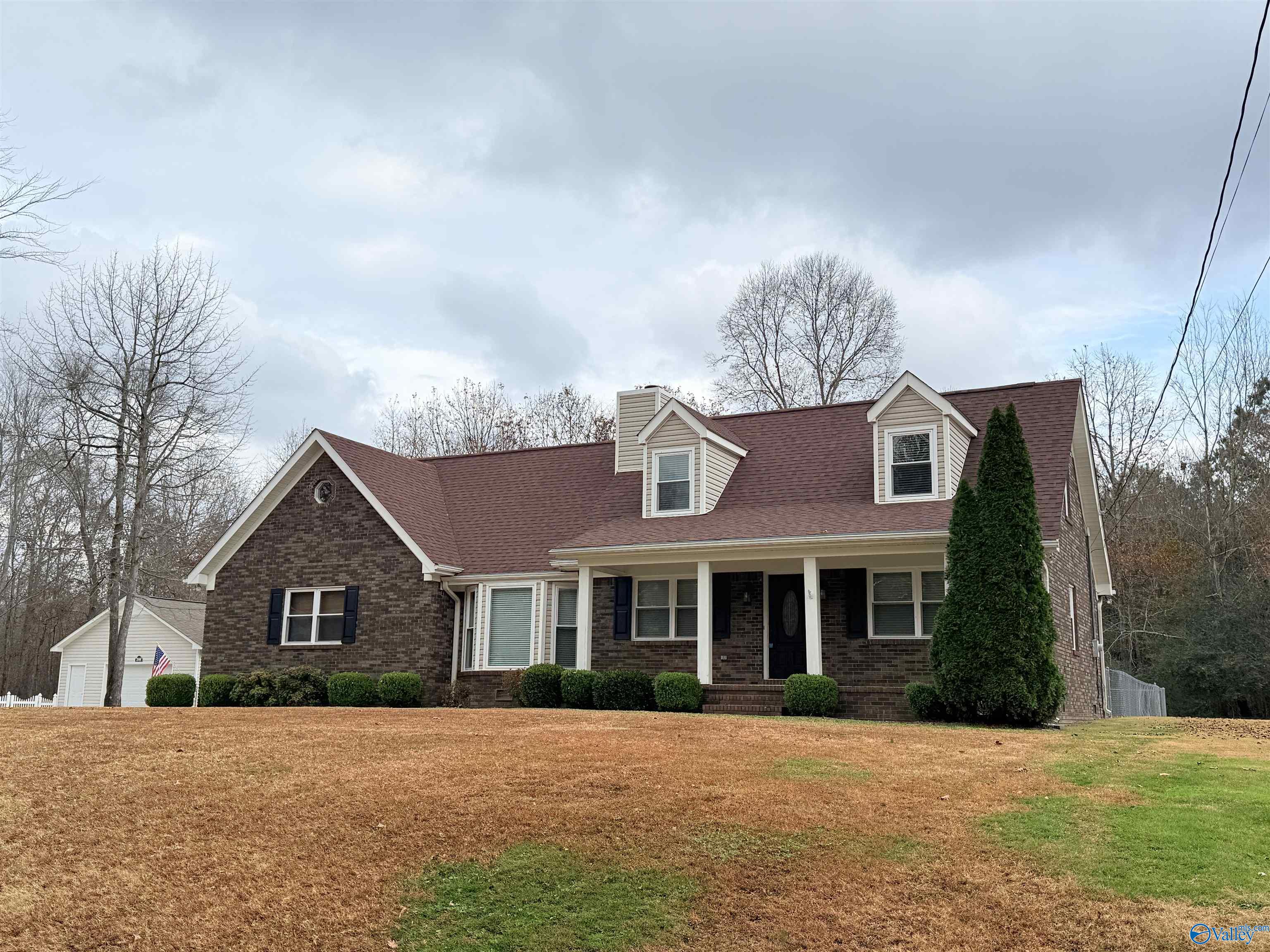 2046 Wedgewood Drive NE