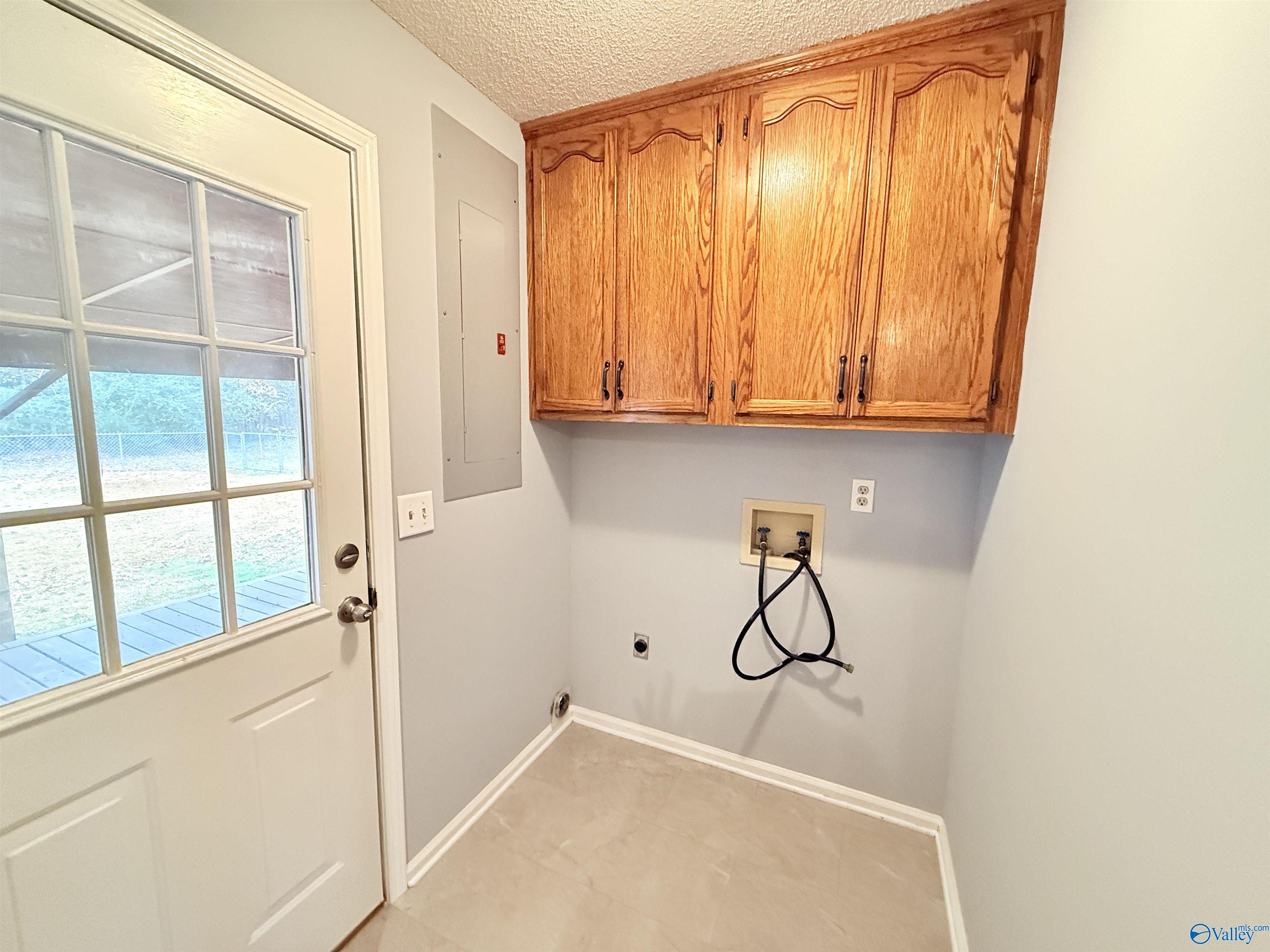 2046 Wedgewood Drive NE