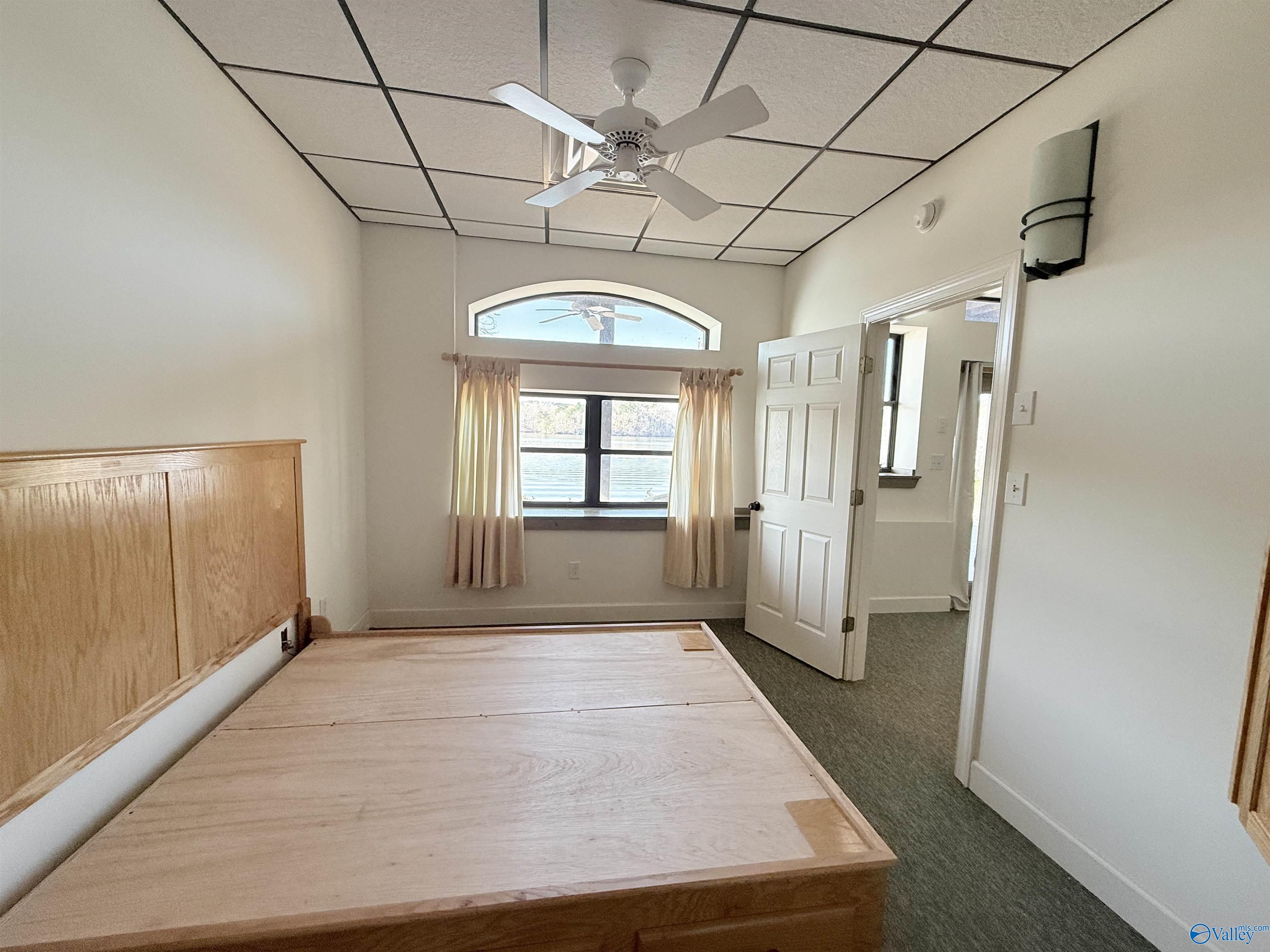 1889 Mohawk Cliff Road