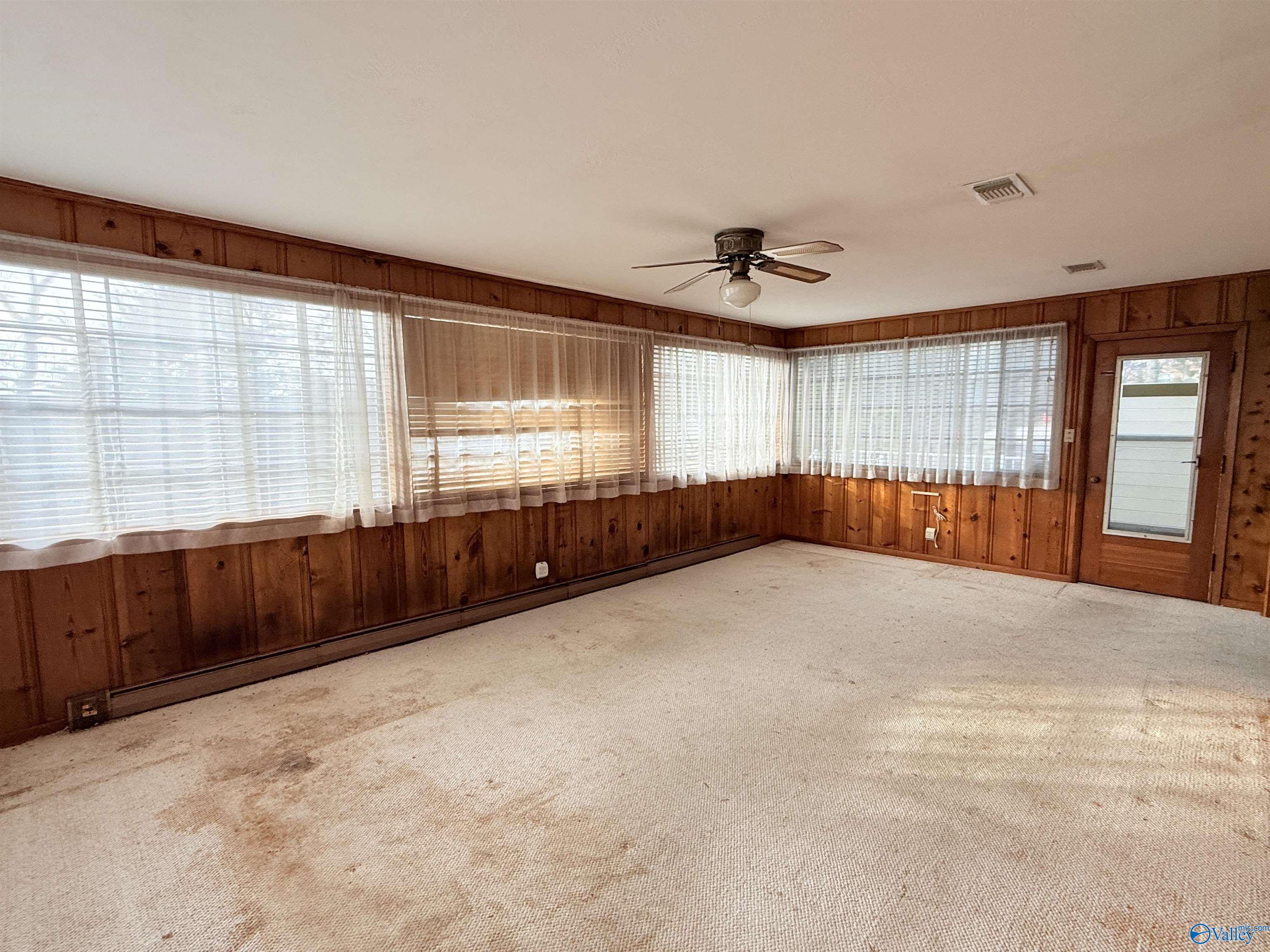 8004 Camille Drive SE