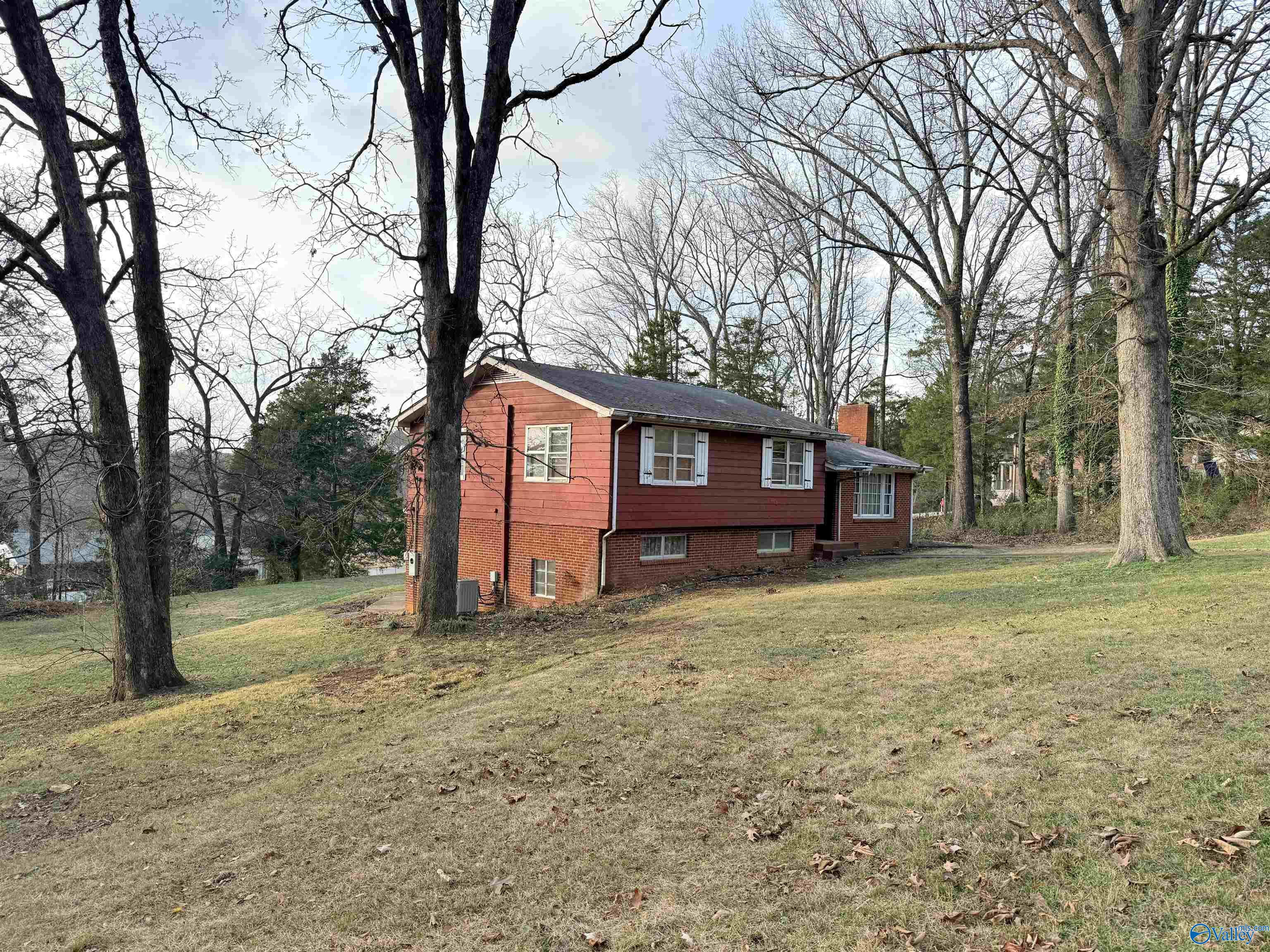 8004 Camille Drive SE