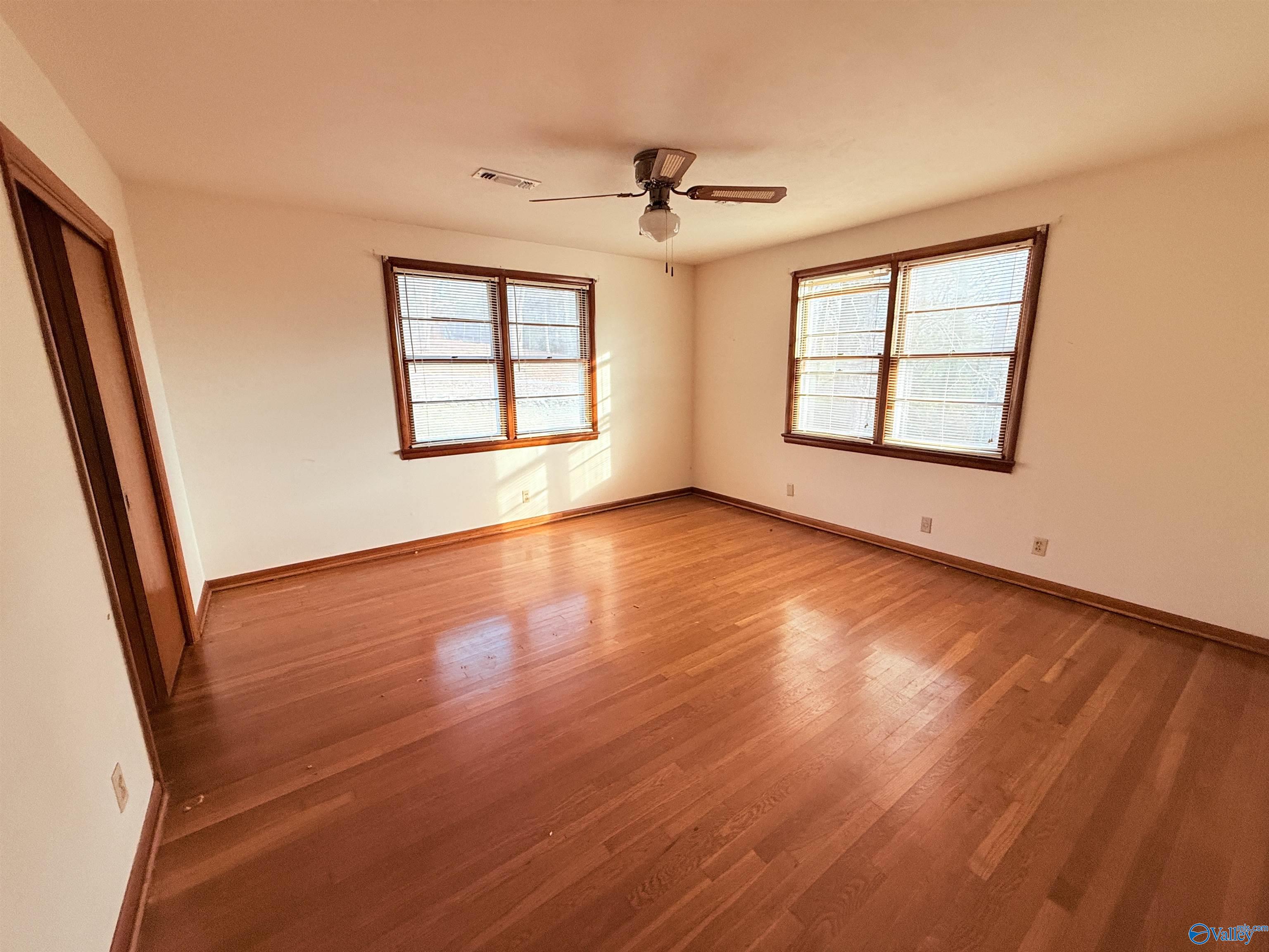 8004 Camille Drive SE