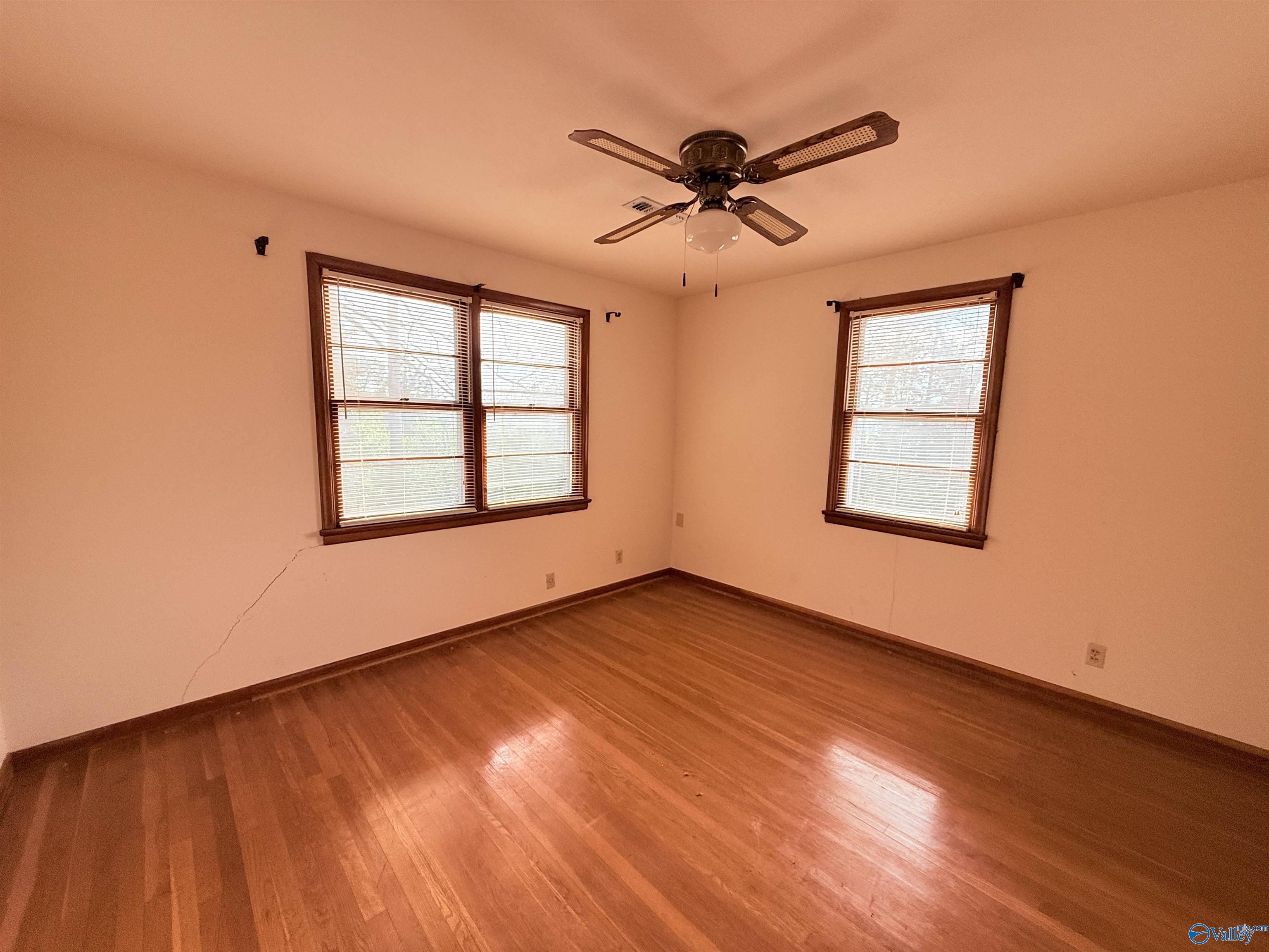 8004 Camille Drive SE