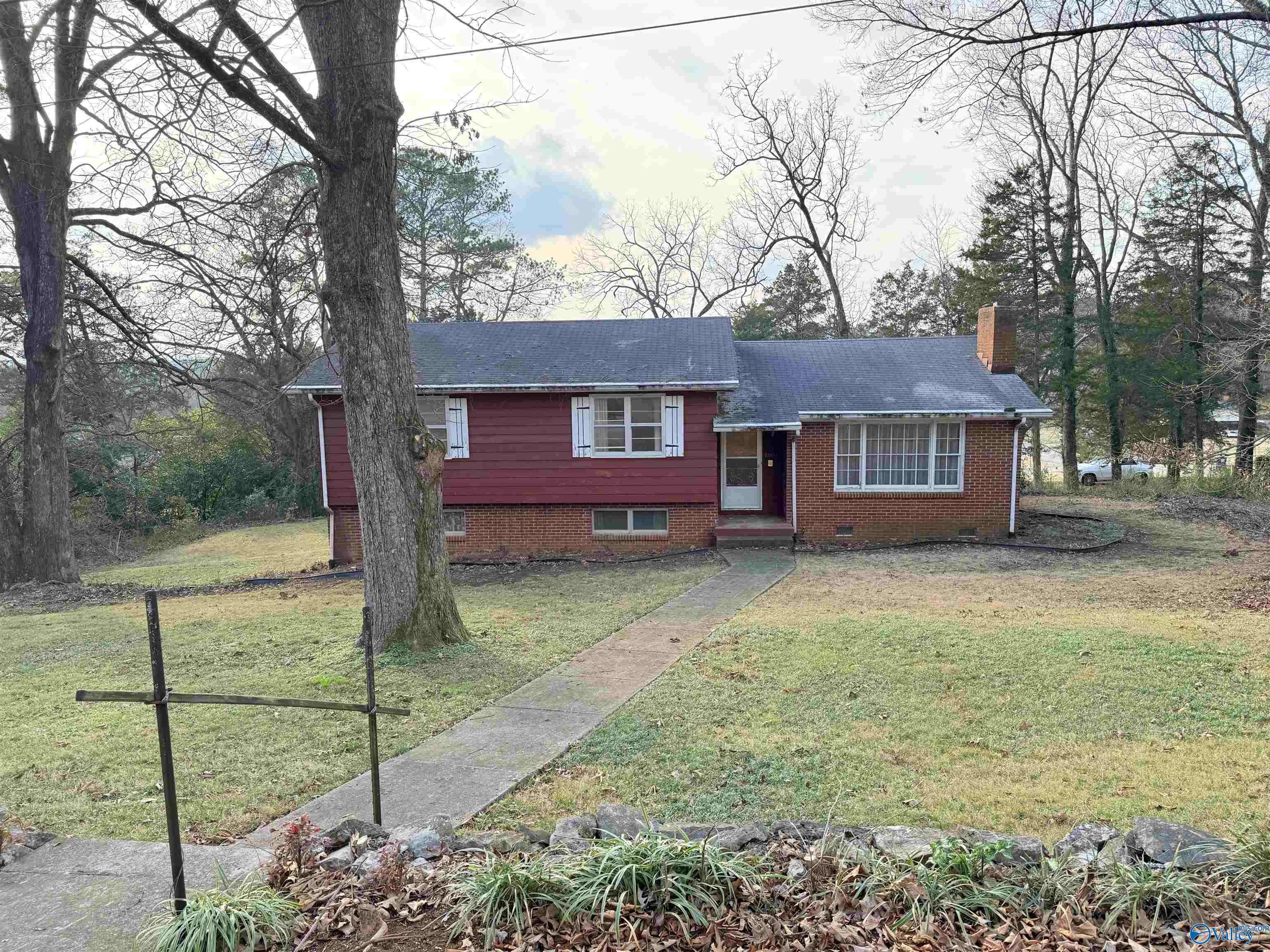 8004 Camille Drive SE