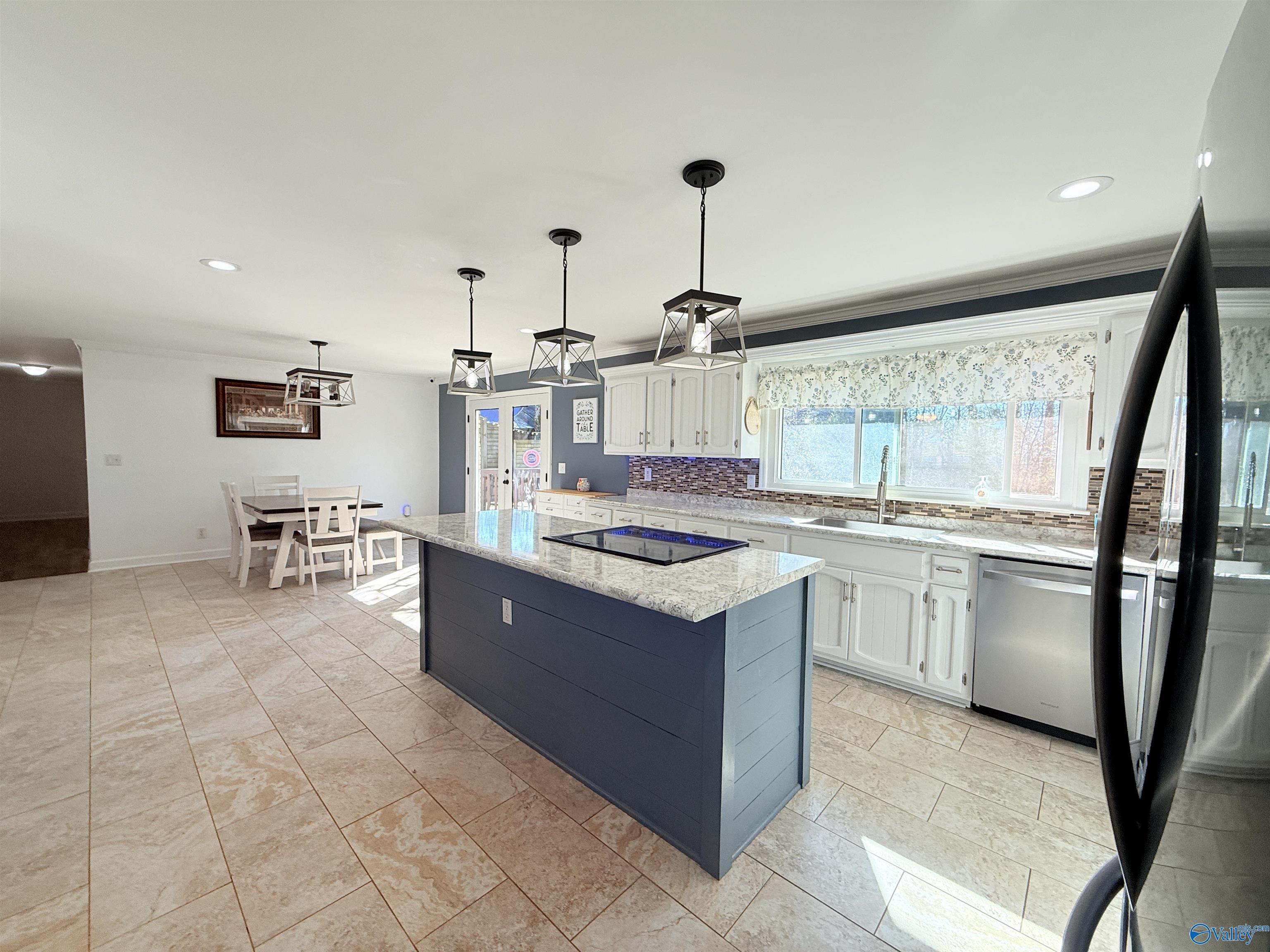 1707 Old Cullman Road