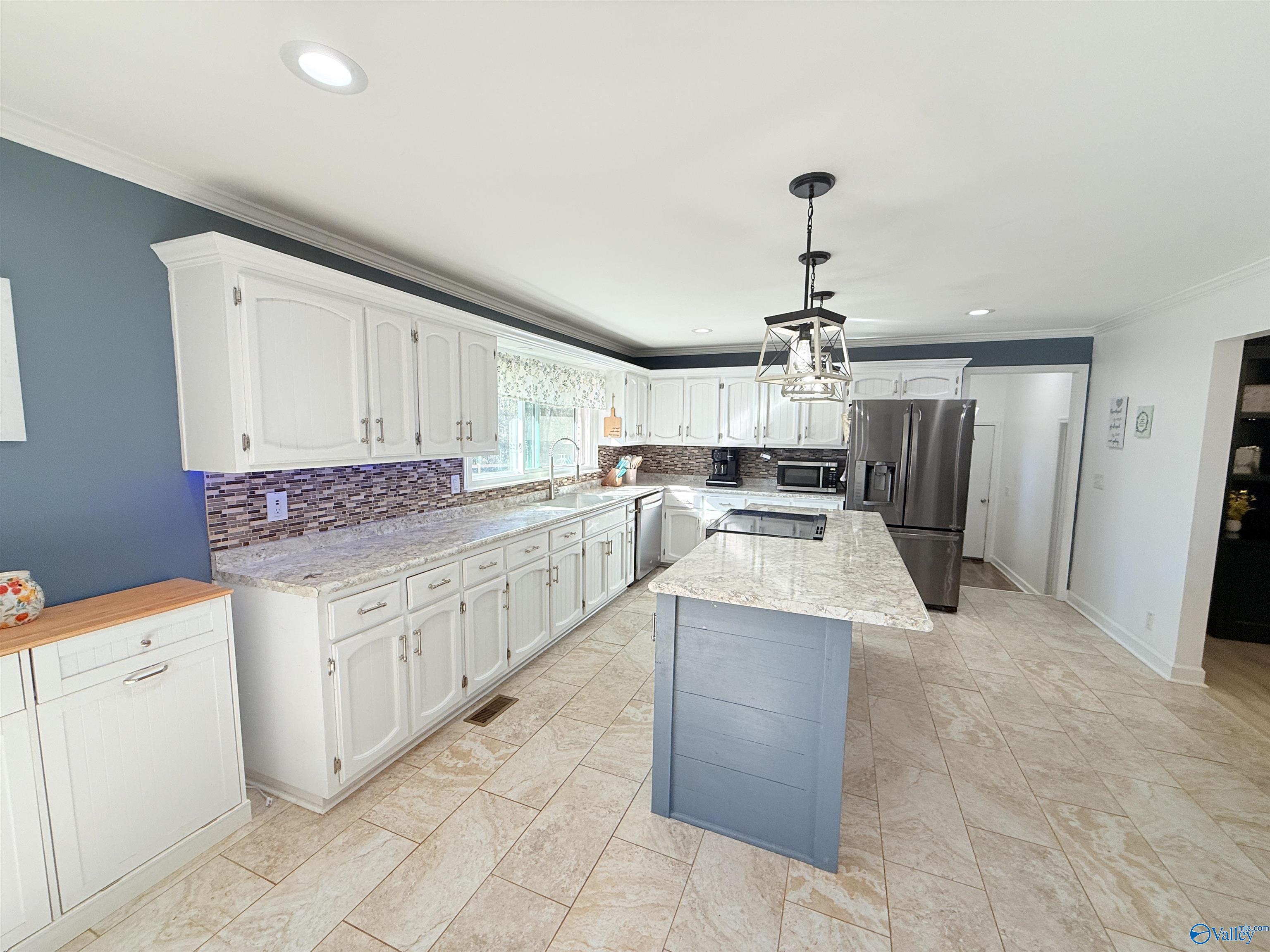 1707 Old Cullman Road