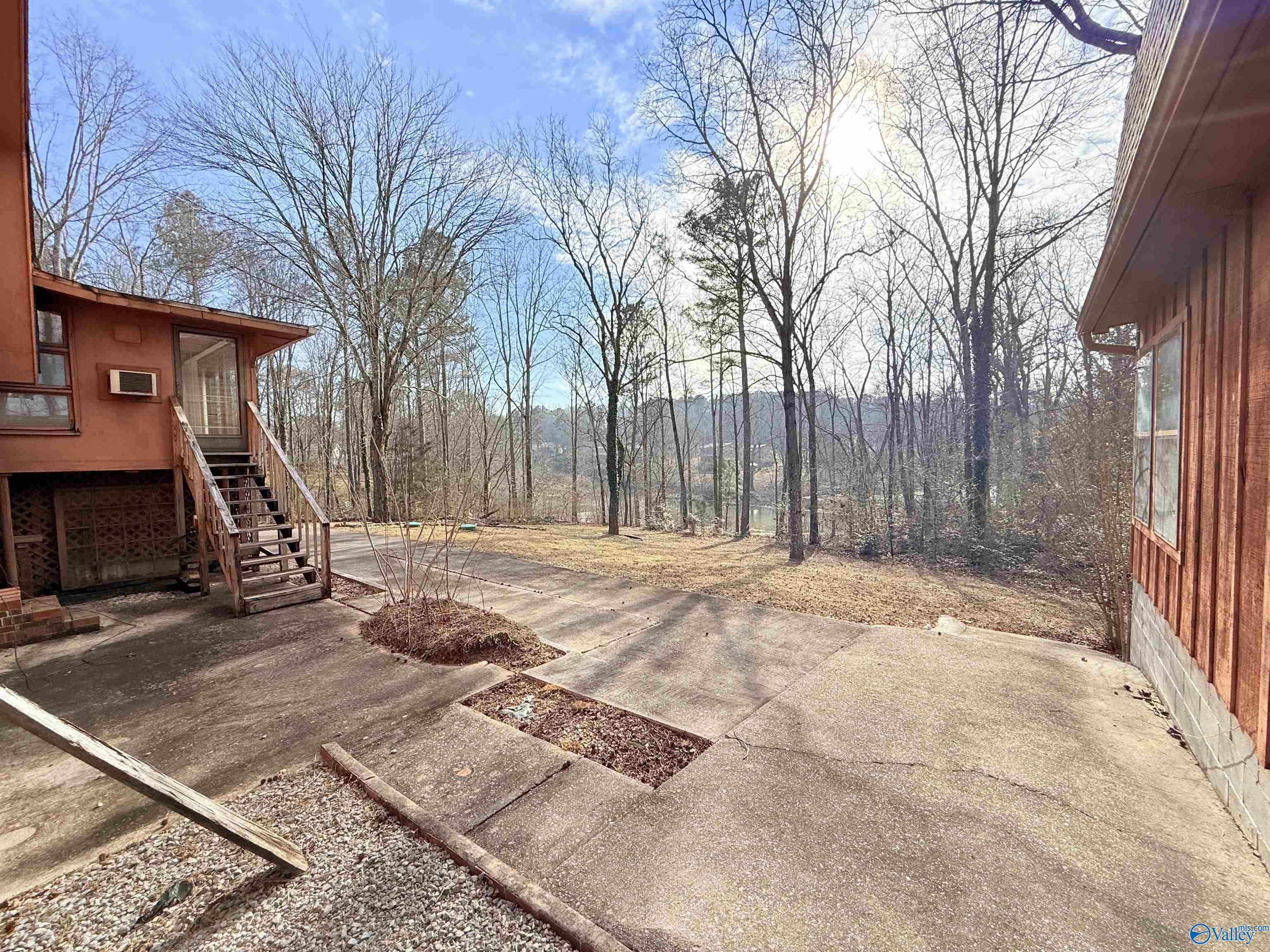 1975 Pine Lake Drive